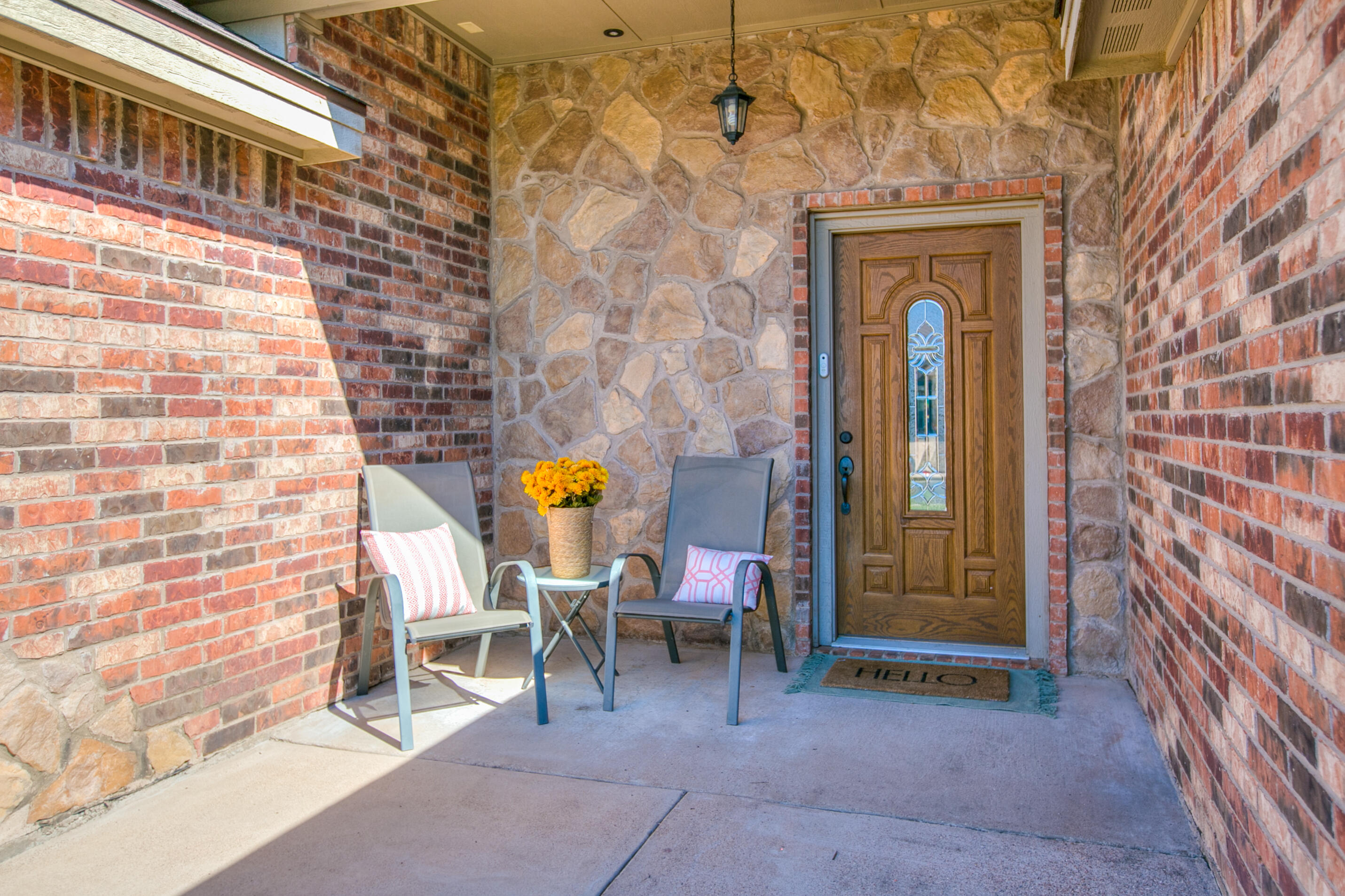 6006 San Saba Street Property Photo 4