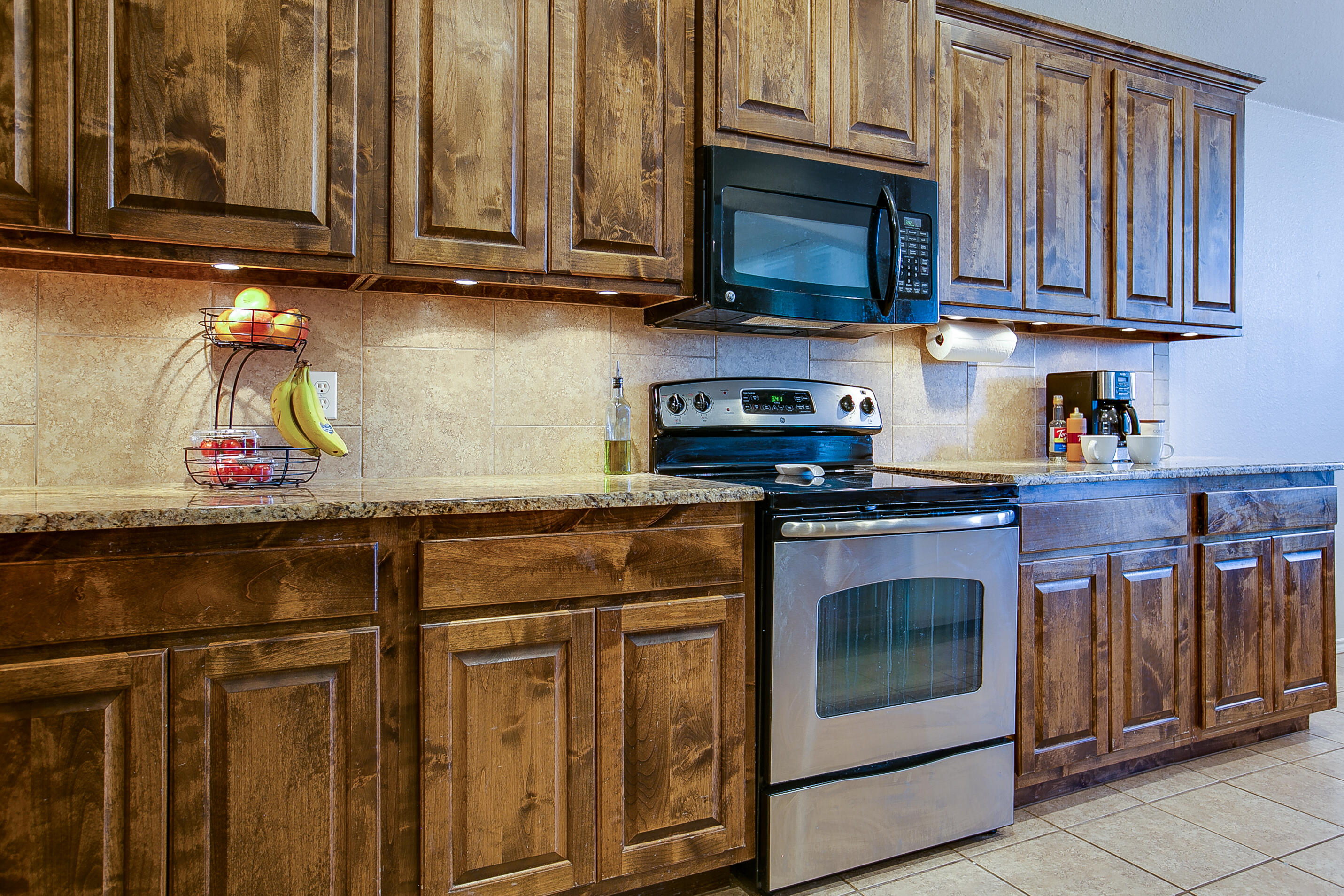 6006 San Saba Street Property Photo 14