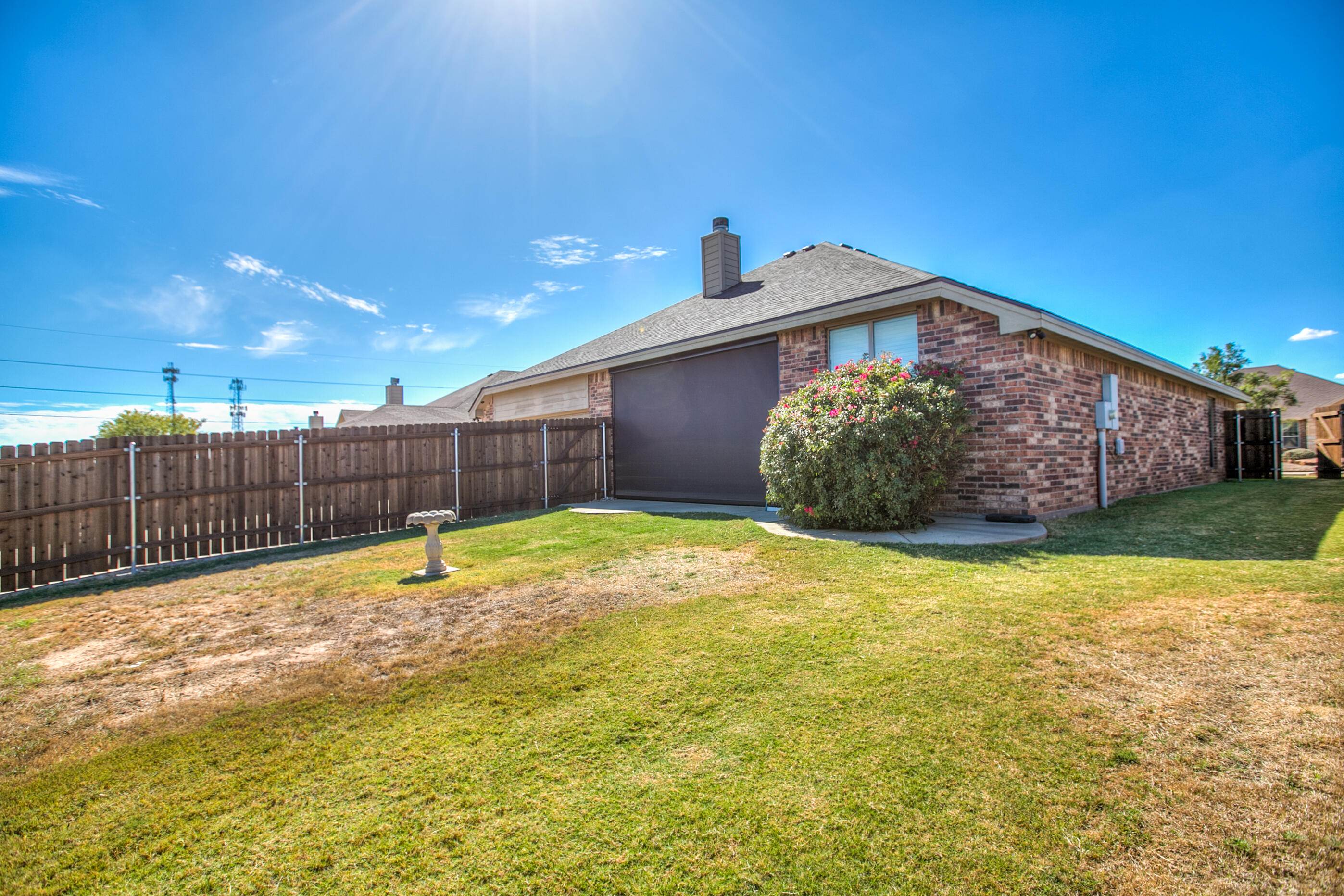 6006 San Saba Street Property Photo 31
