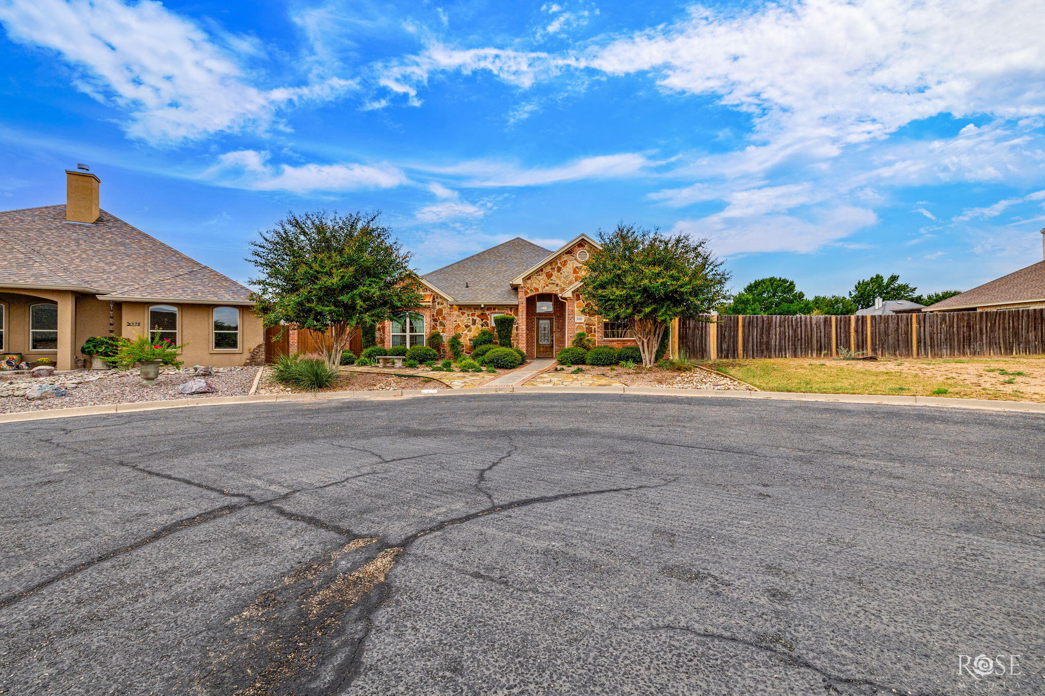 3011 Champion Circle Property Photo 7