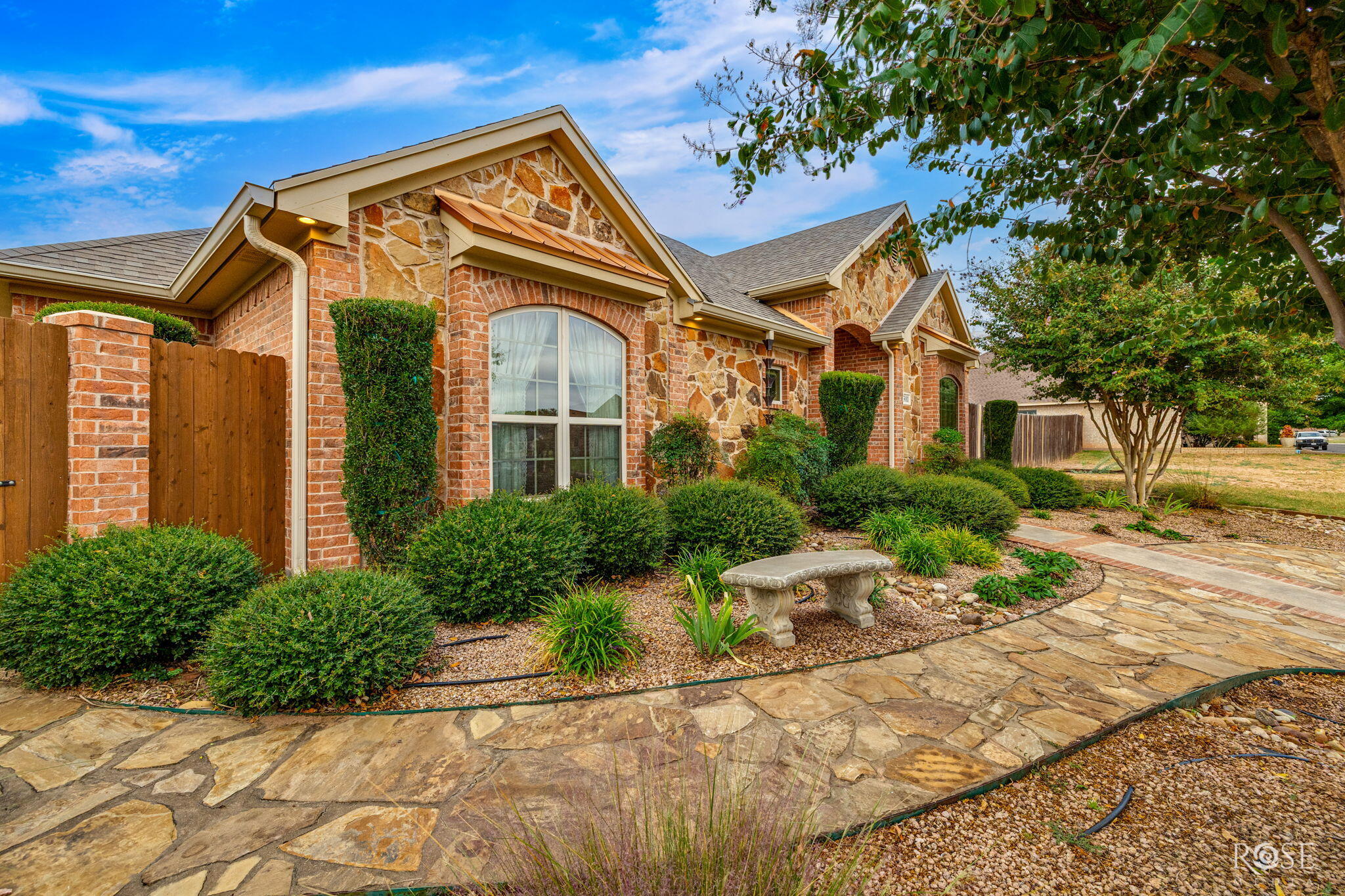 3011 Champion Circle Property Photo 8