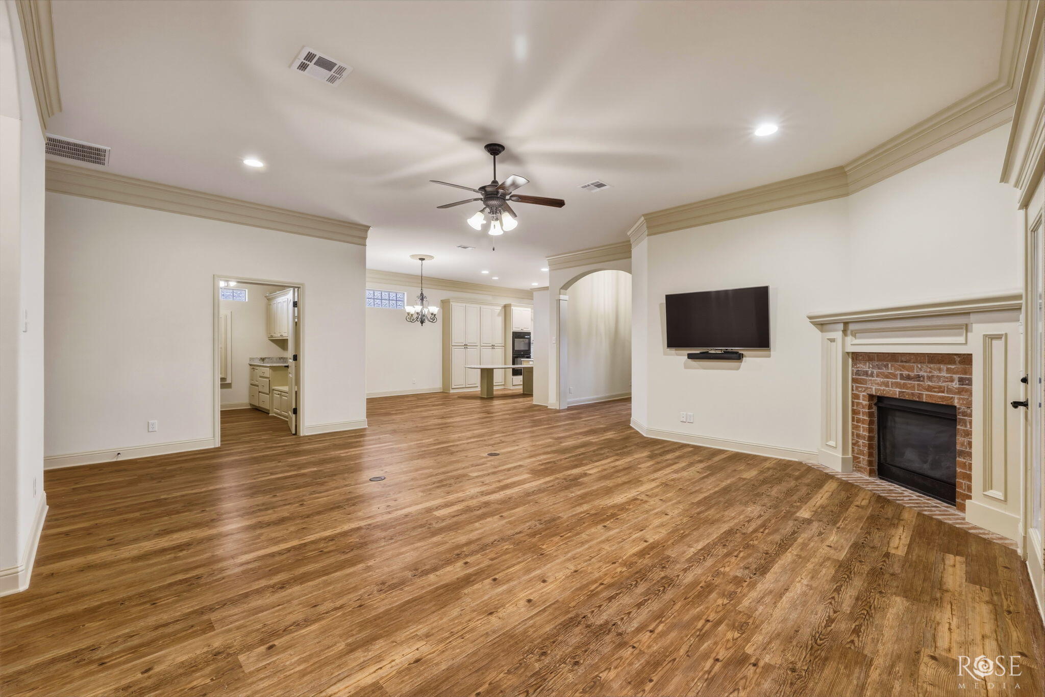 3011 Champion Circle Property Photo 13