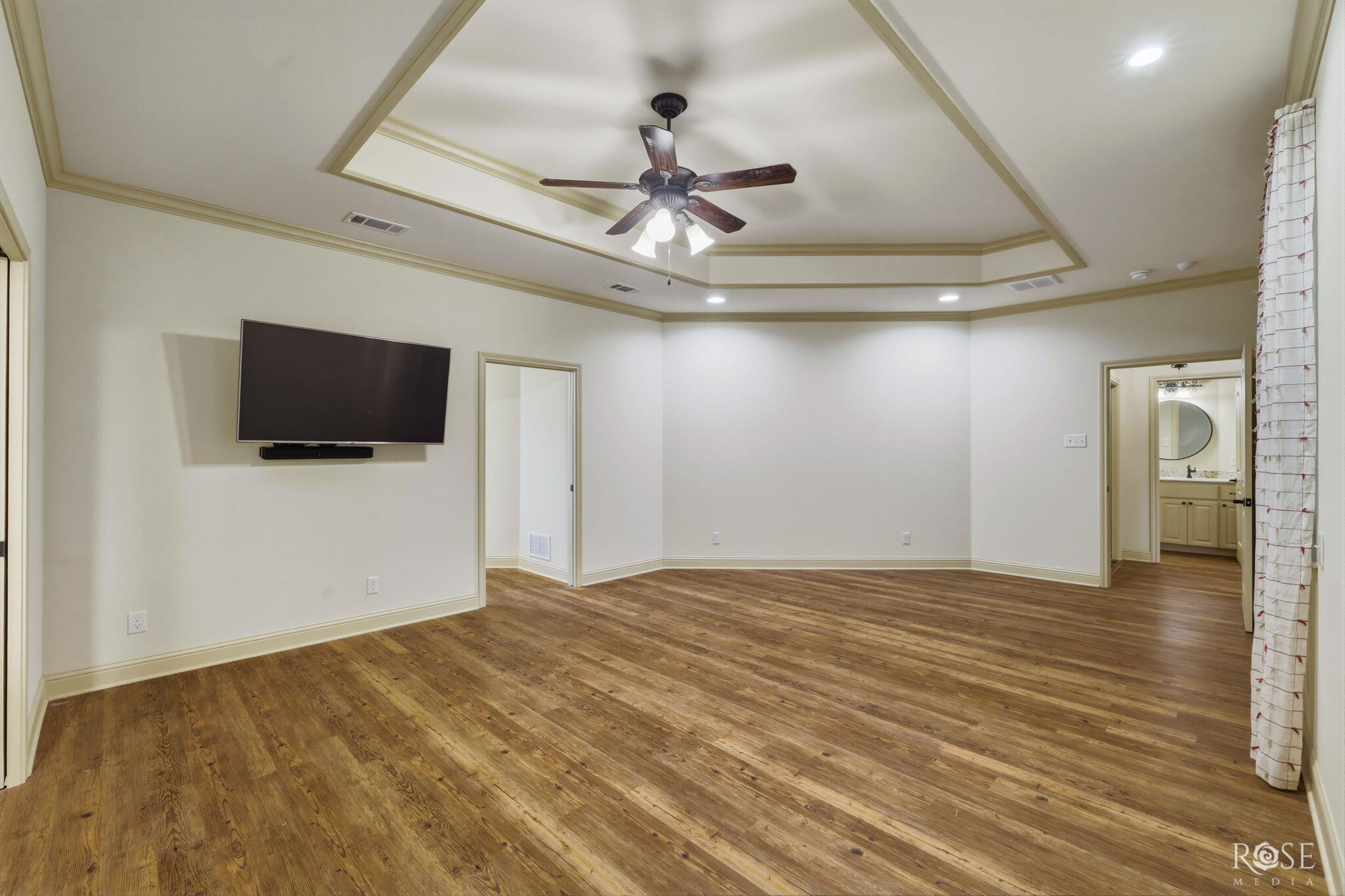 3011 Champion Circle Property Photo 19
