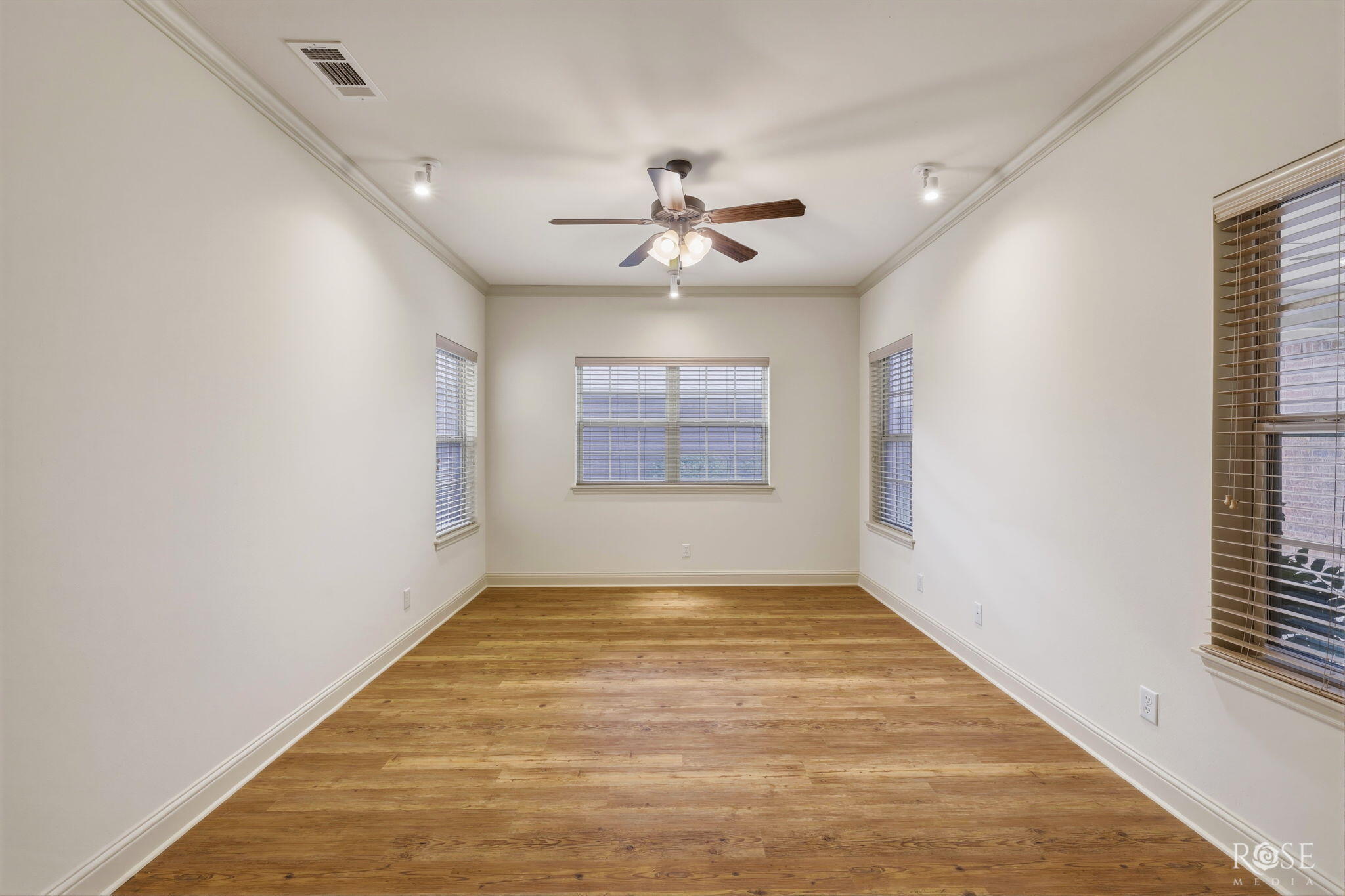 3011 Champion Circle Property Photo 25