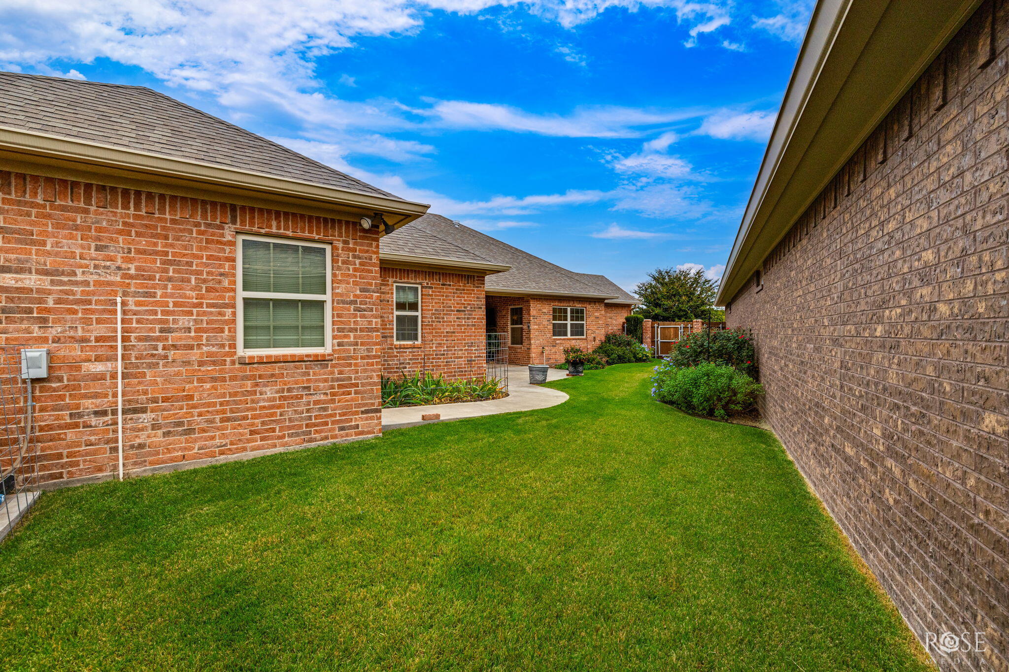 3011 Champion Circle Property Photo 36