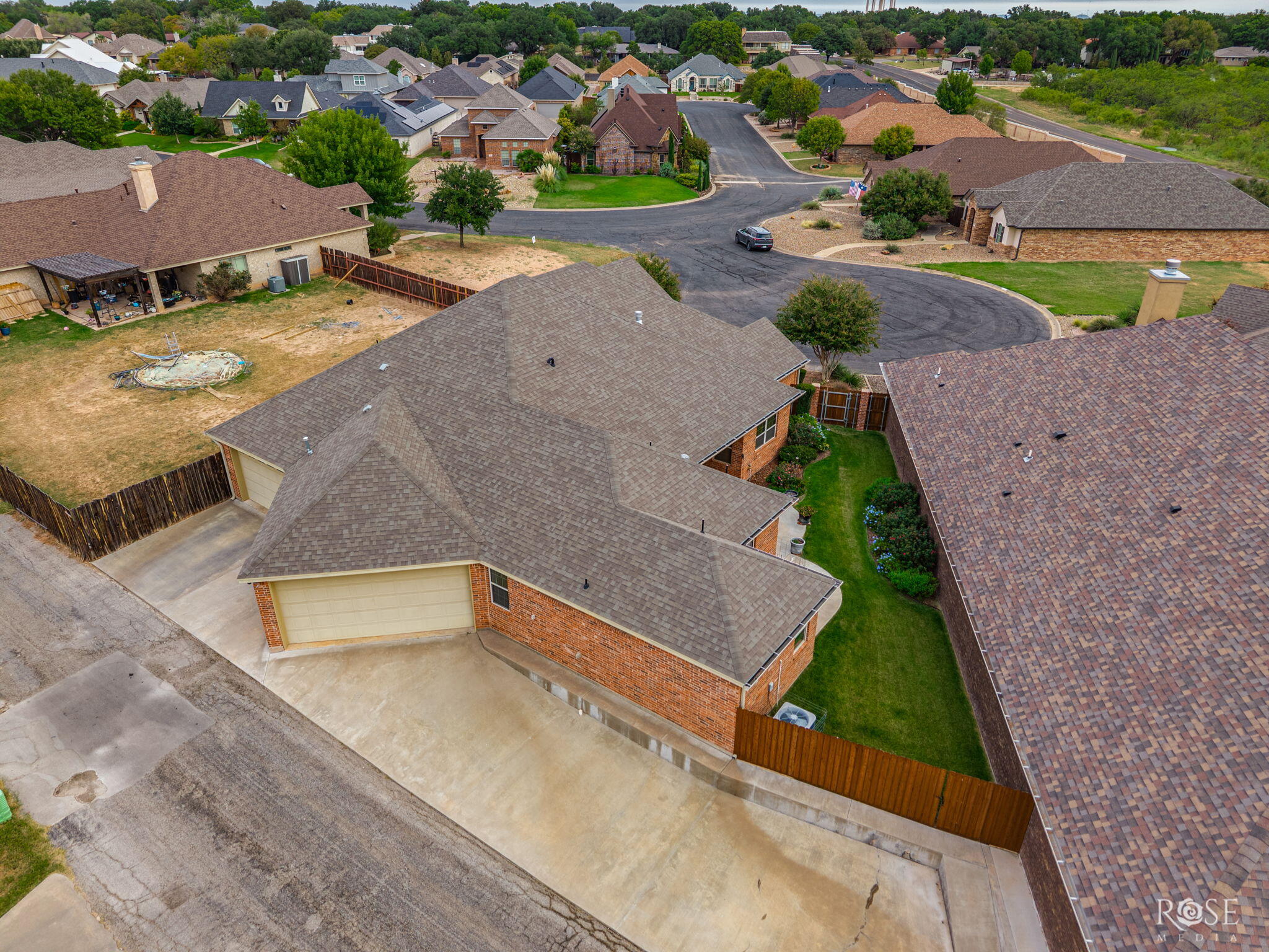 3011 Champion Circle Property Photo 37