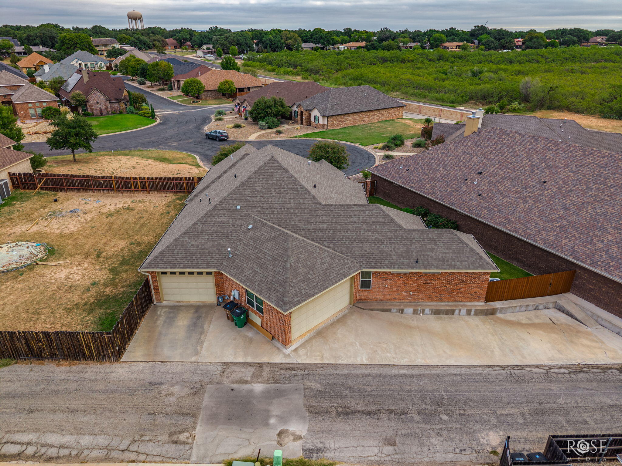 3011 Champion Circle Property Photo 38