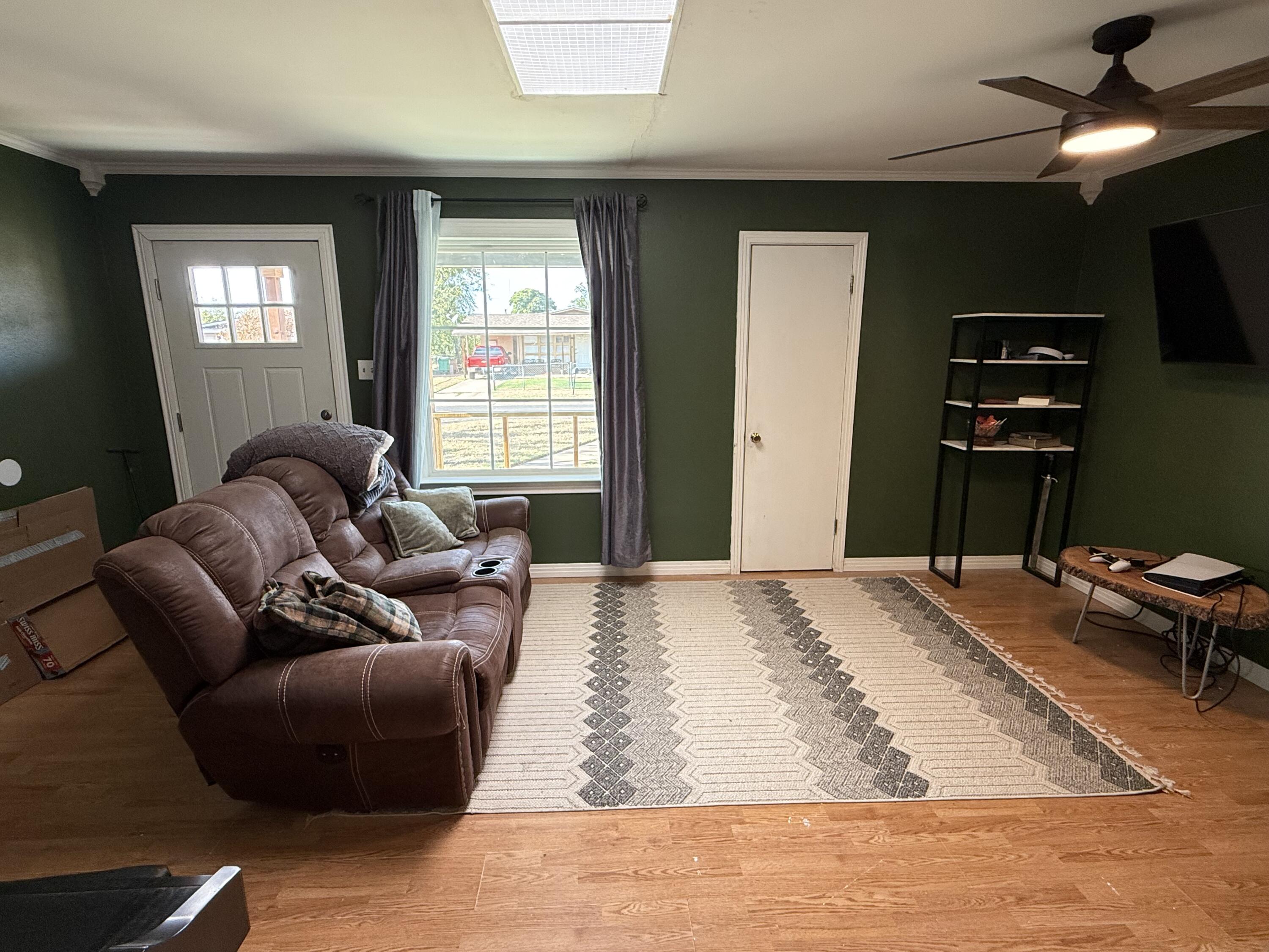 2123 Raney Street Property Photo 10