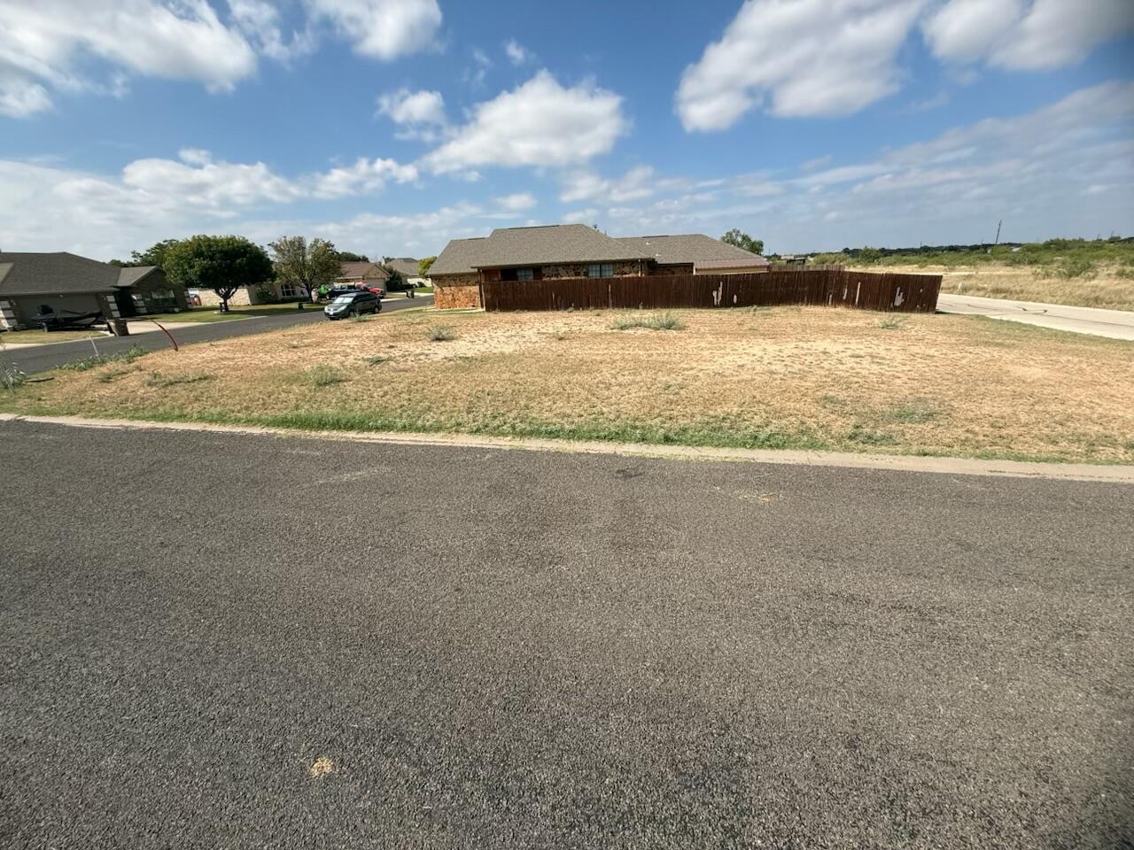 1602 Iowa Avenue Property Photo 2