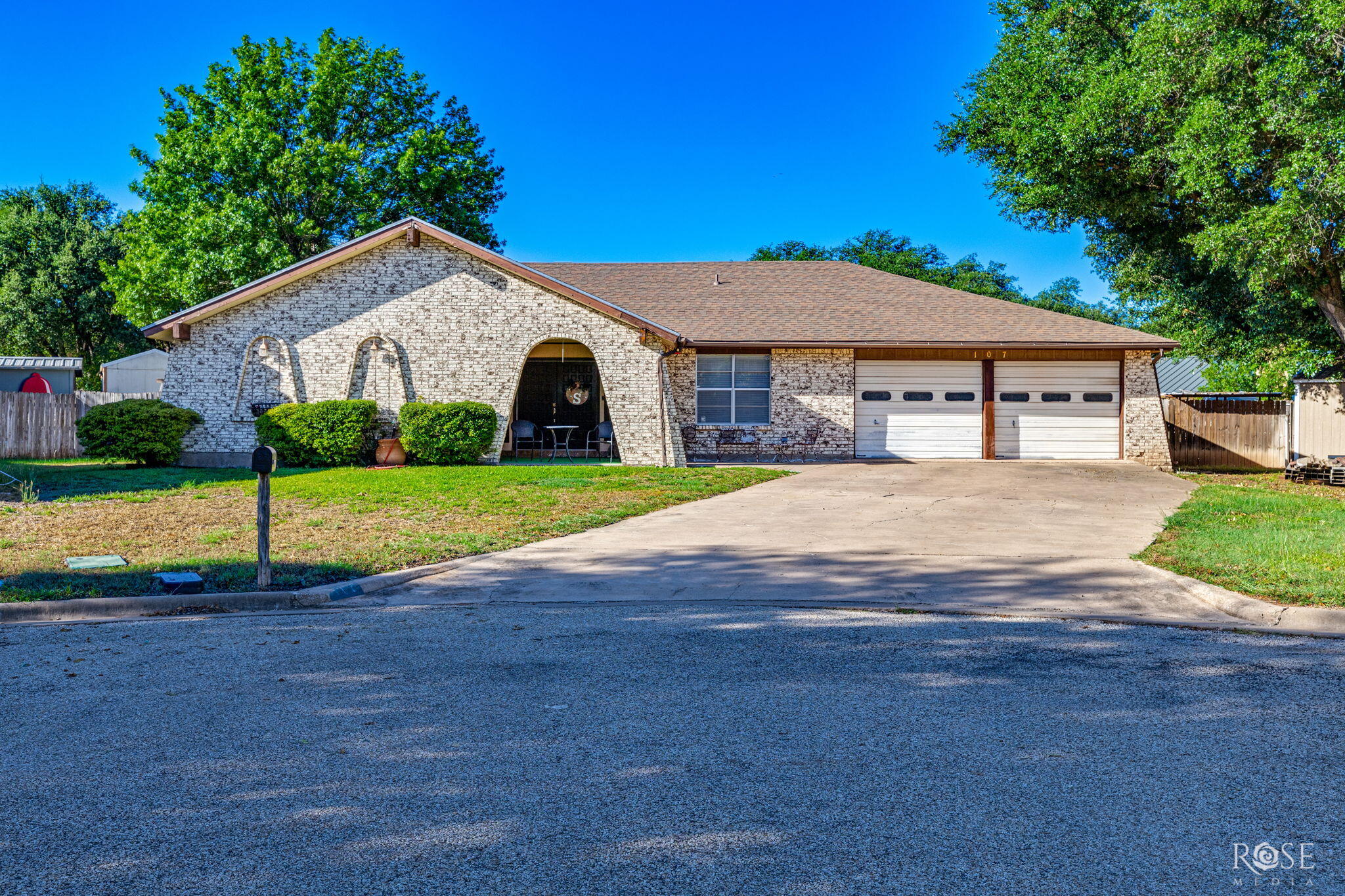 107 Sawyer Court Property Photo 1