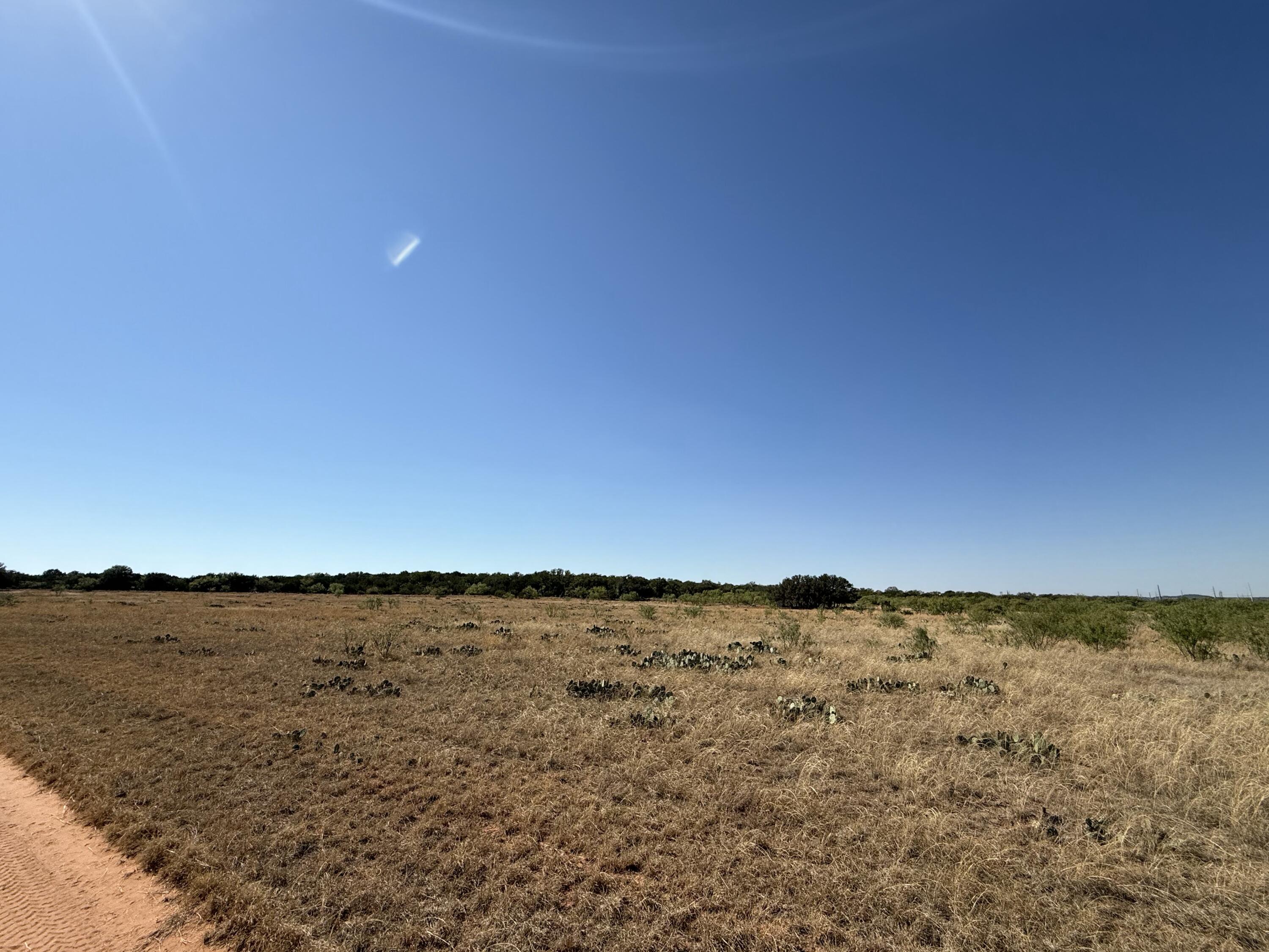 1600 N Us Hwy 277 Property Photo 11