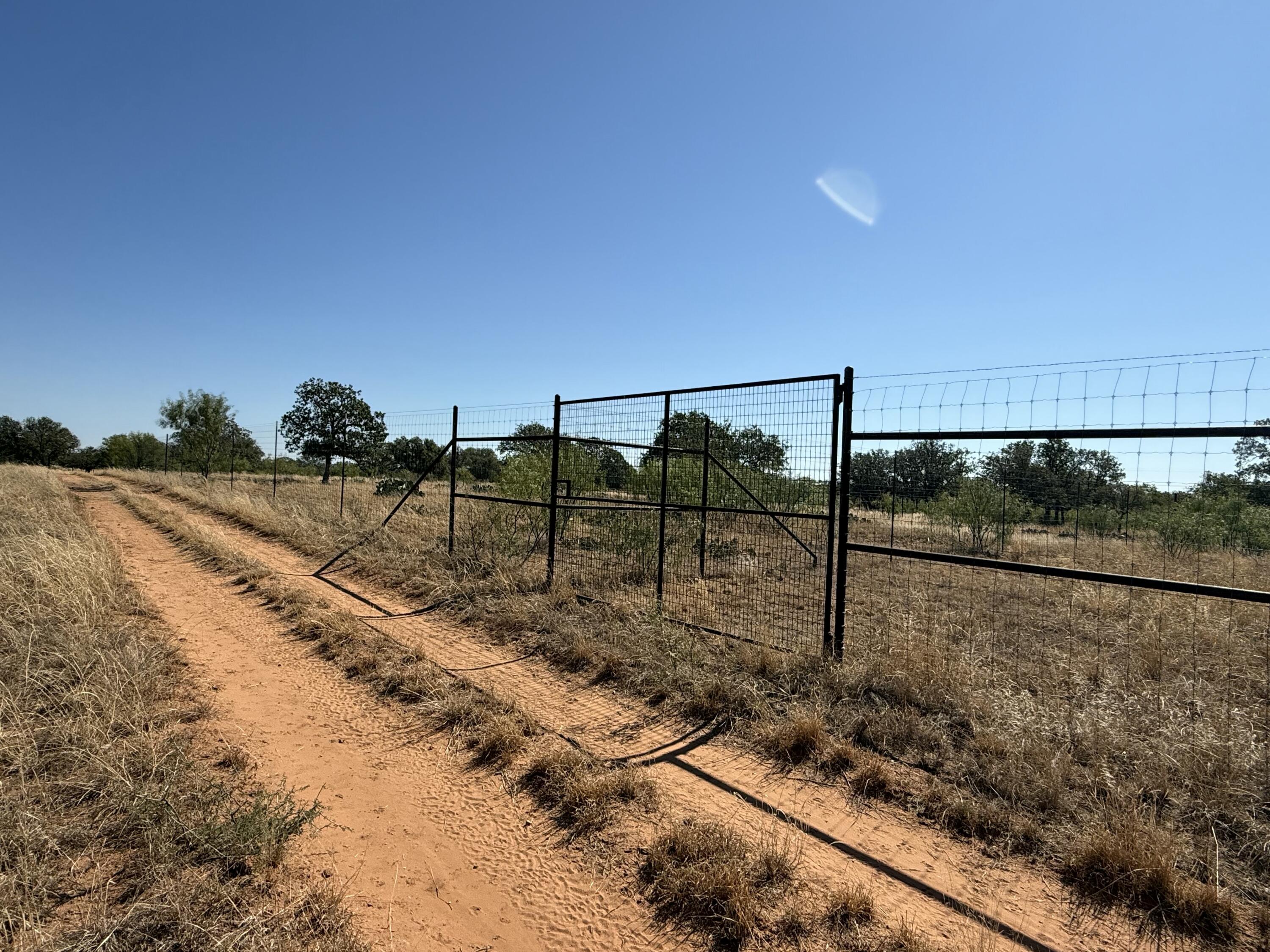 1600 N Us Hwy 277 Property Photo 15