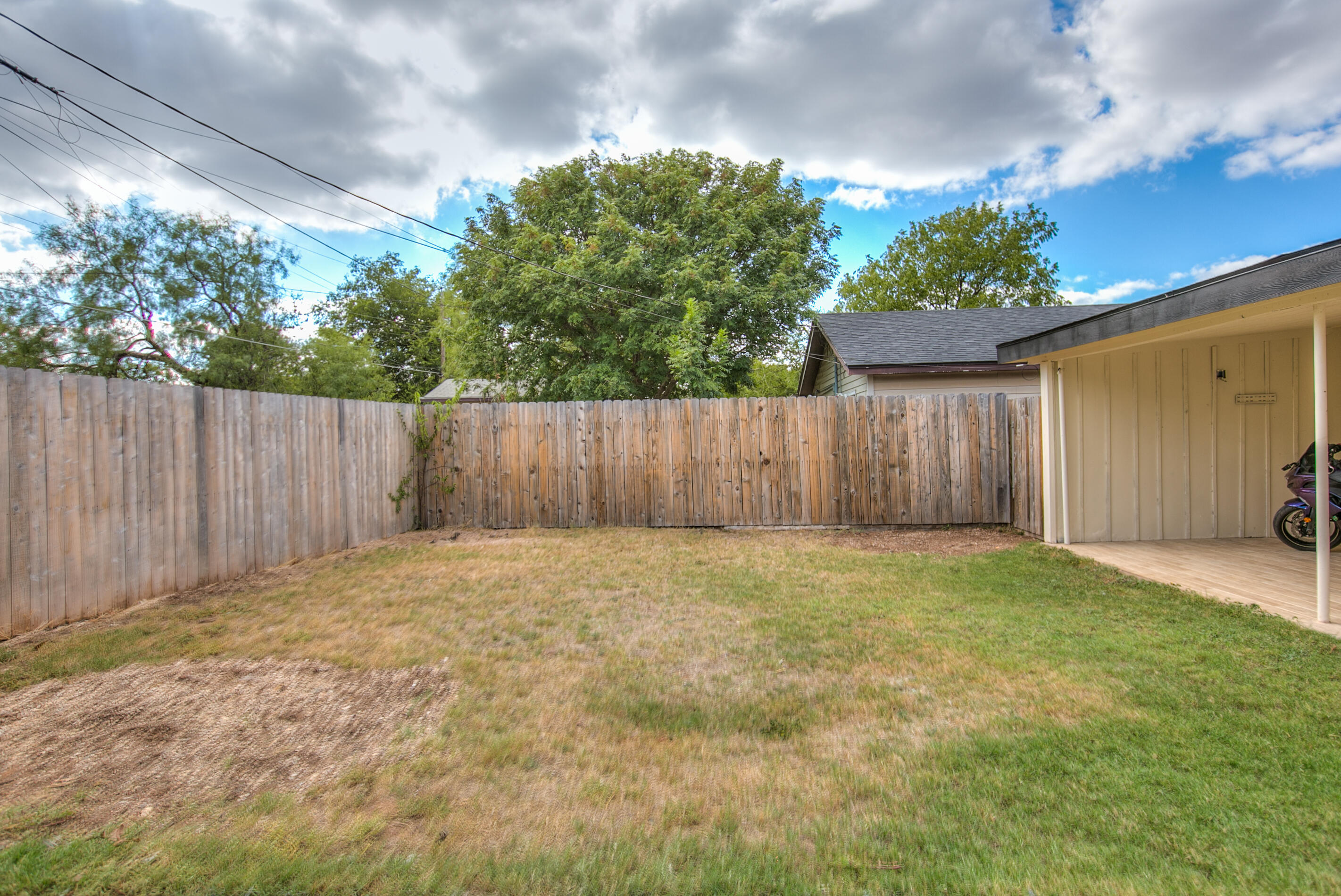 135 Maryland Street Property Photo 31