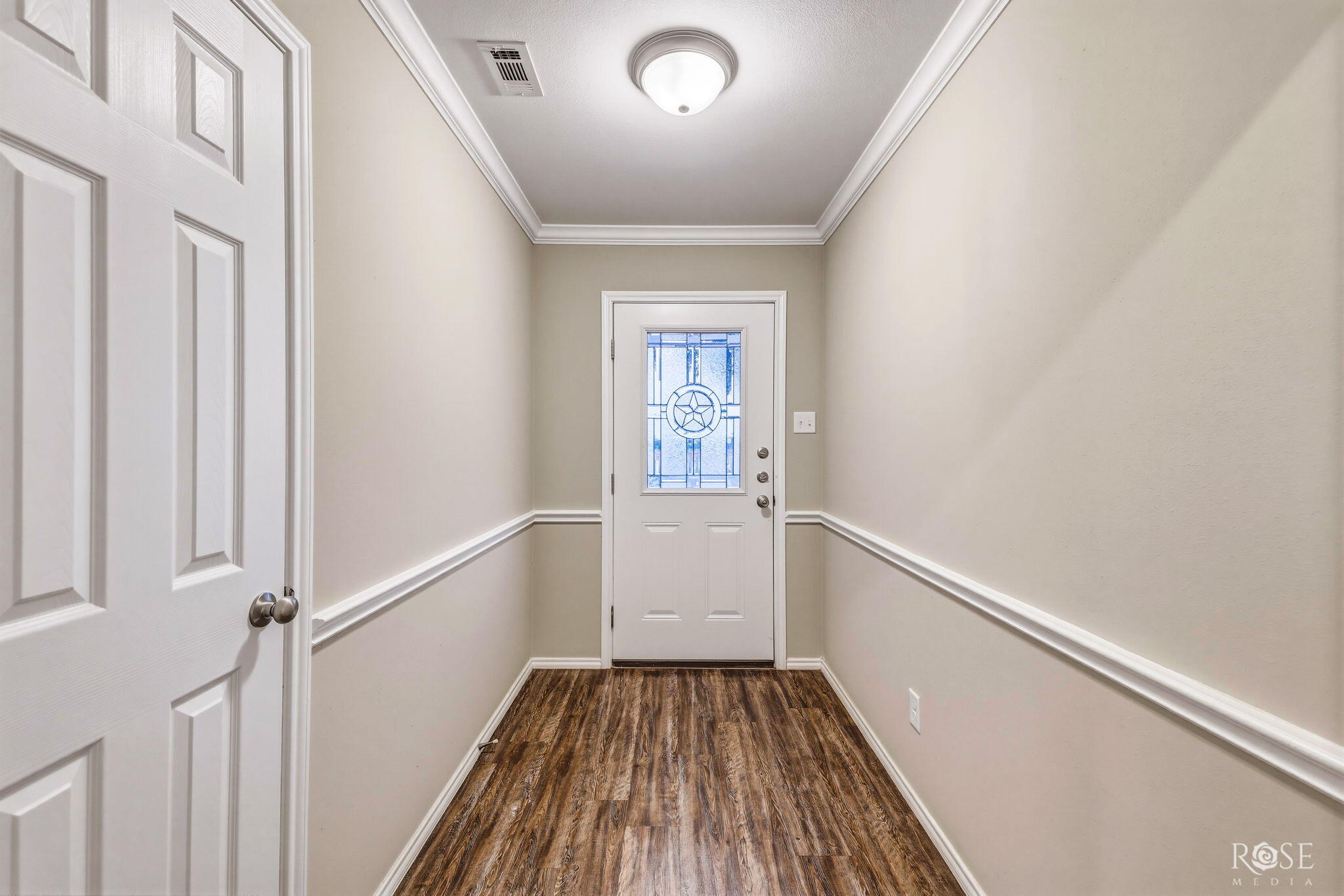 4241 Sedona Trail Property Photo 7