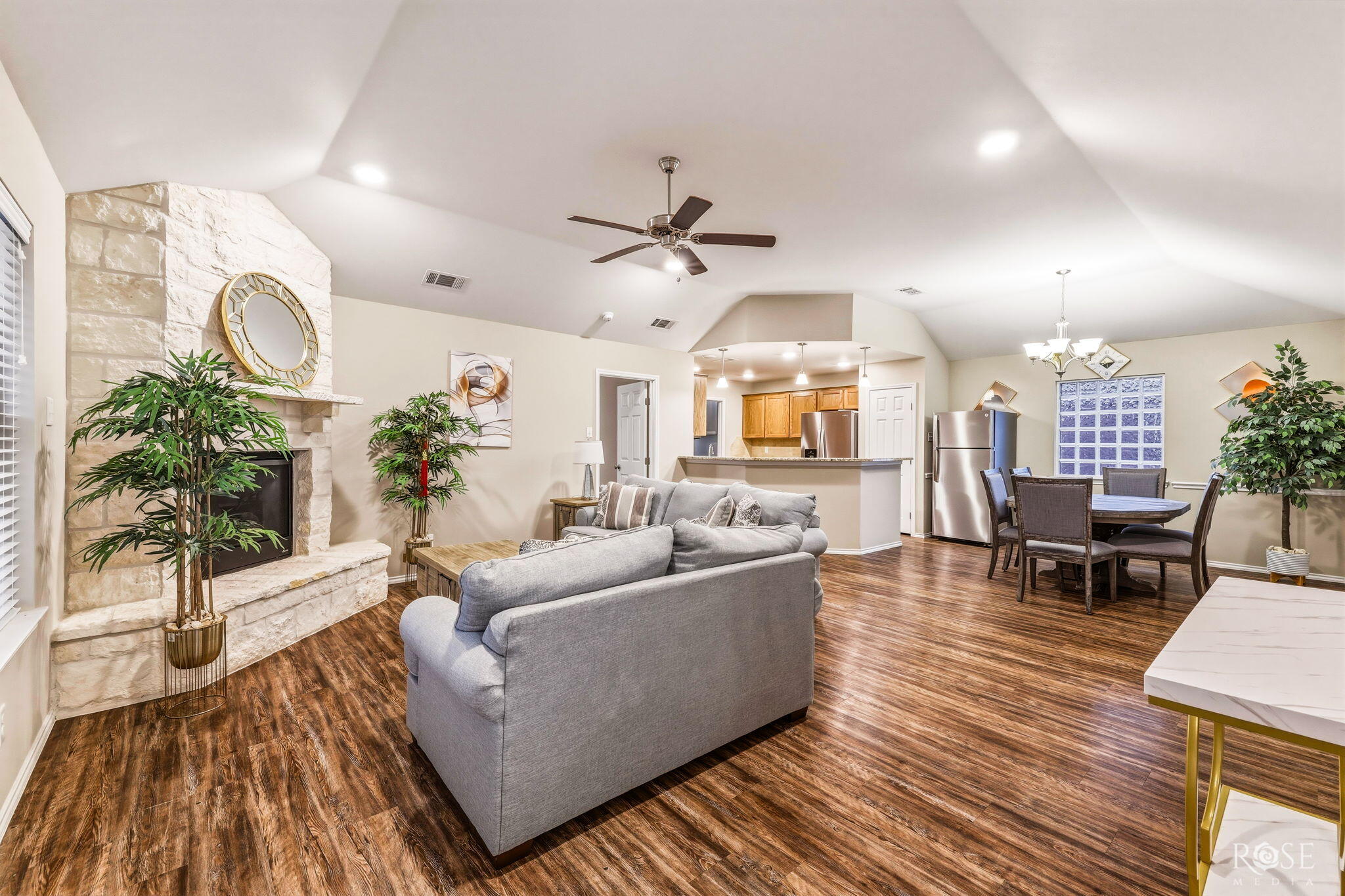 4241 Sedona Trail Property Photo 10