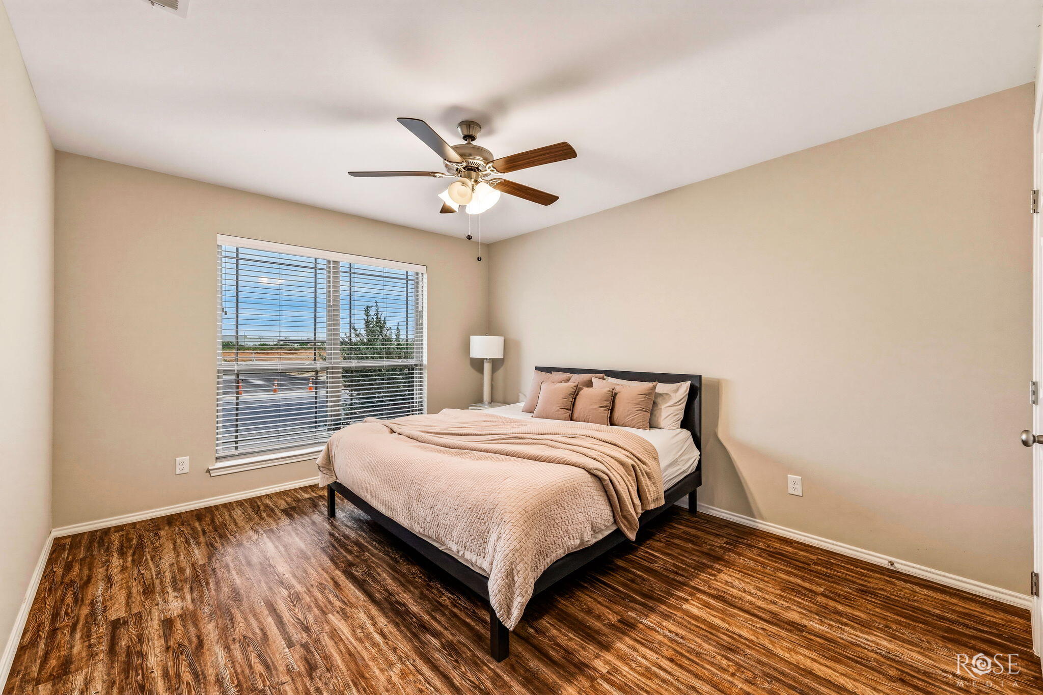 4241 Sedona Trail Property Photo 21