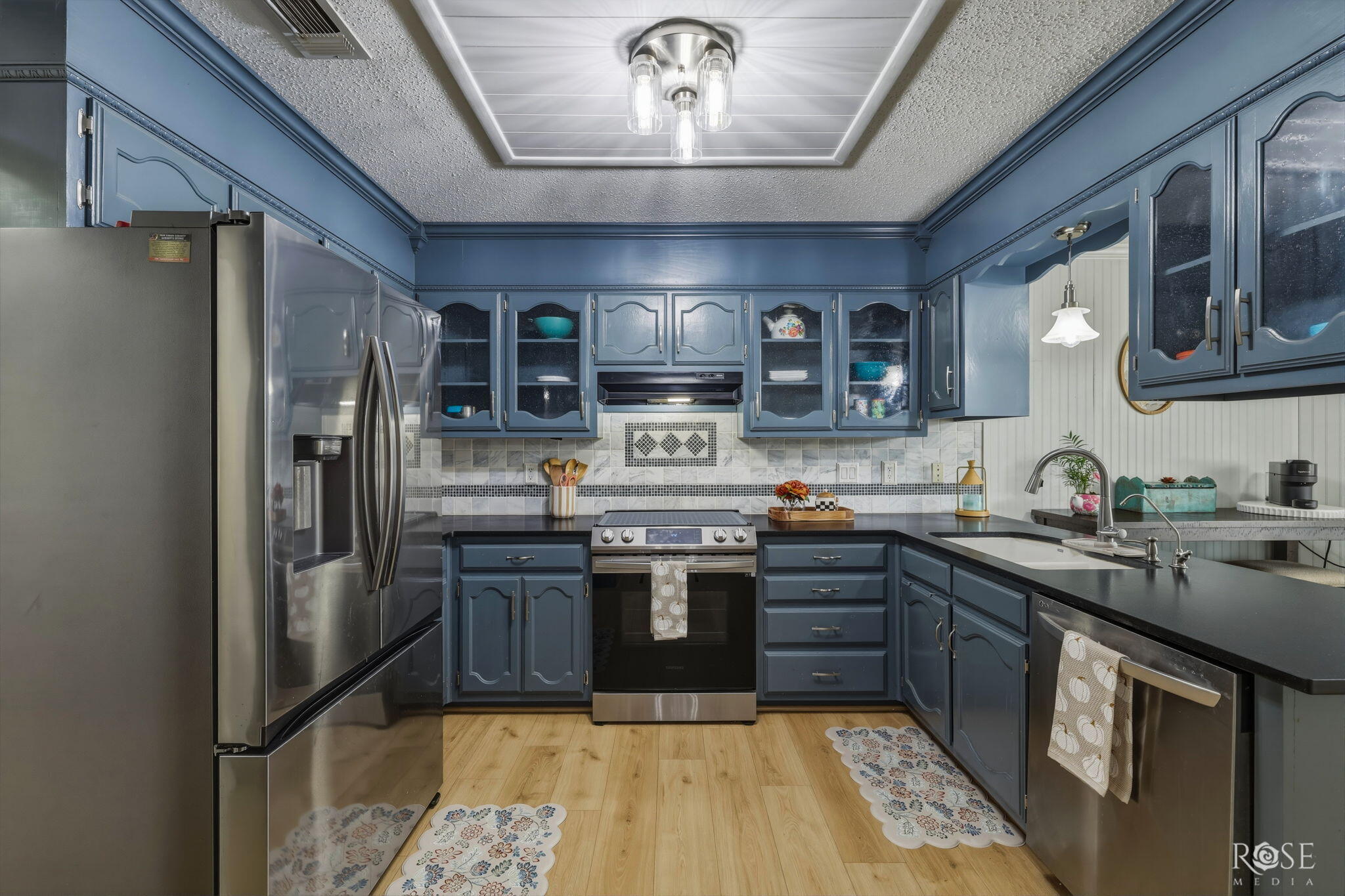126 Bagpipe Road Property Photo 1