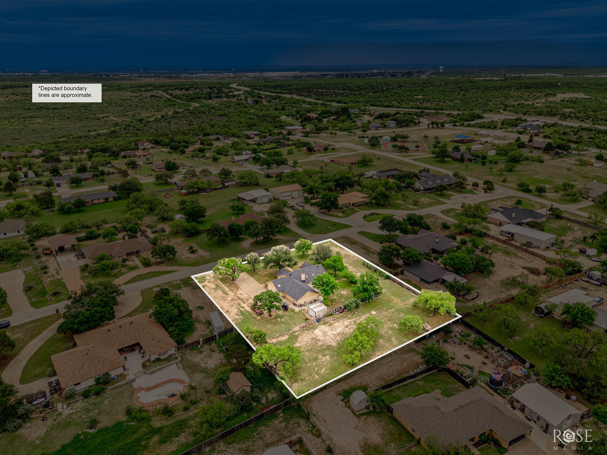 126 Bagpipe Road Property Photo 5