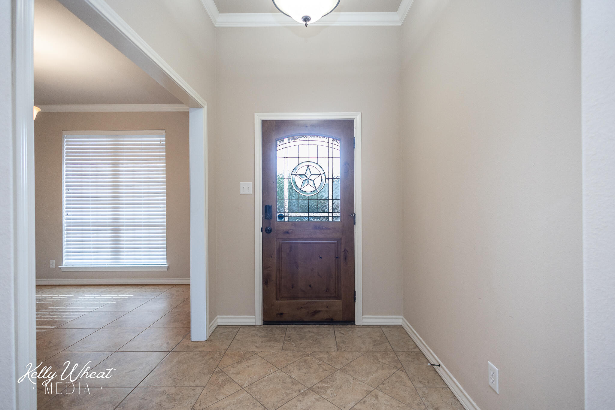 4129 Autumnwood Trail Property Photo 2