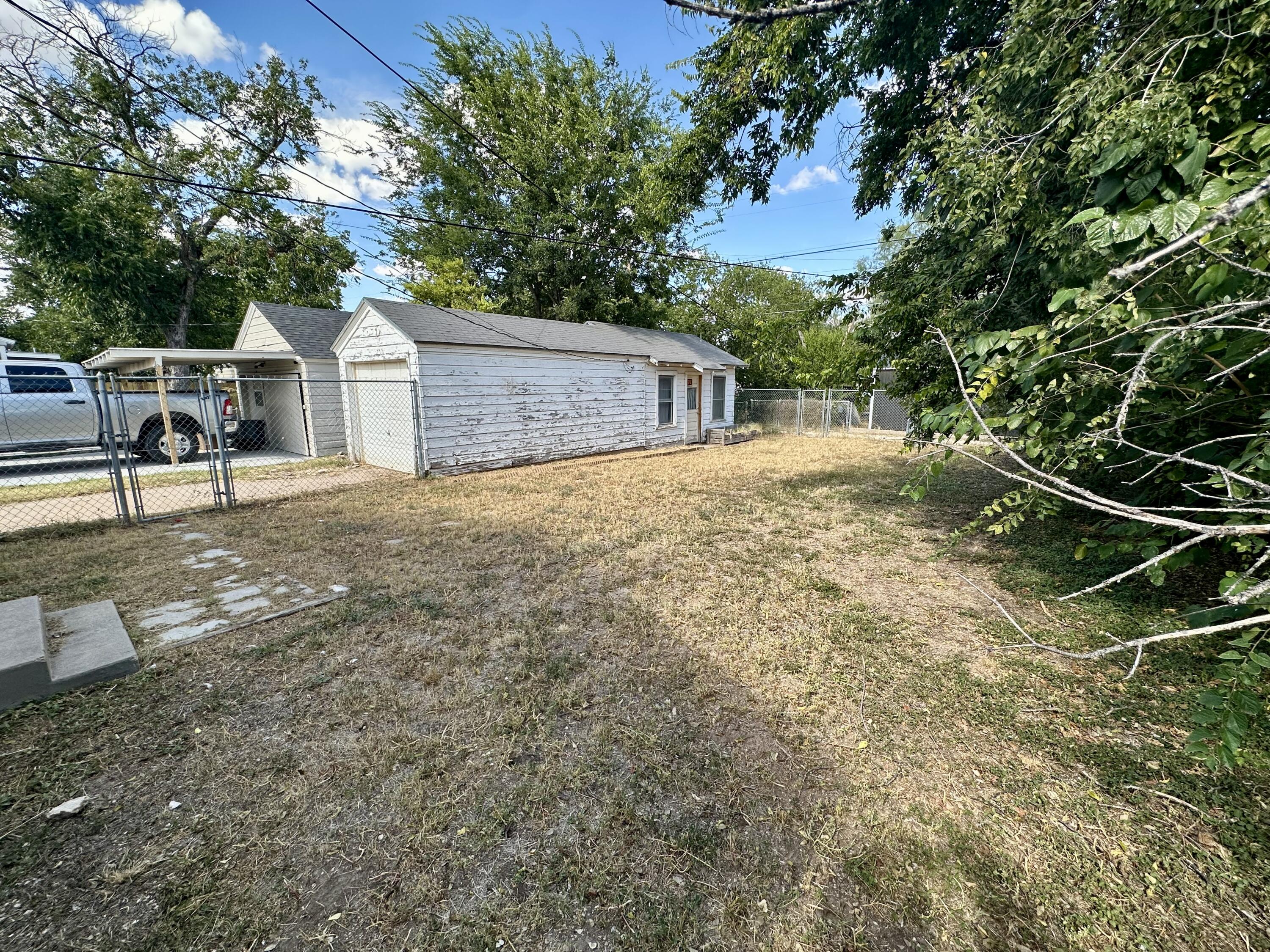 310 N Milton Street Property Photo 12