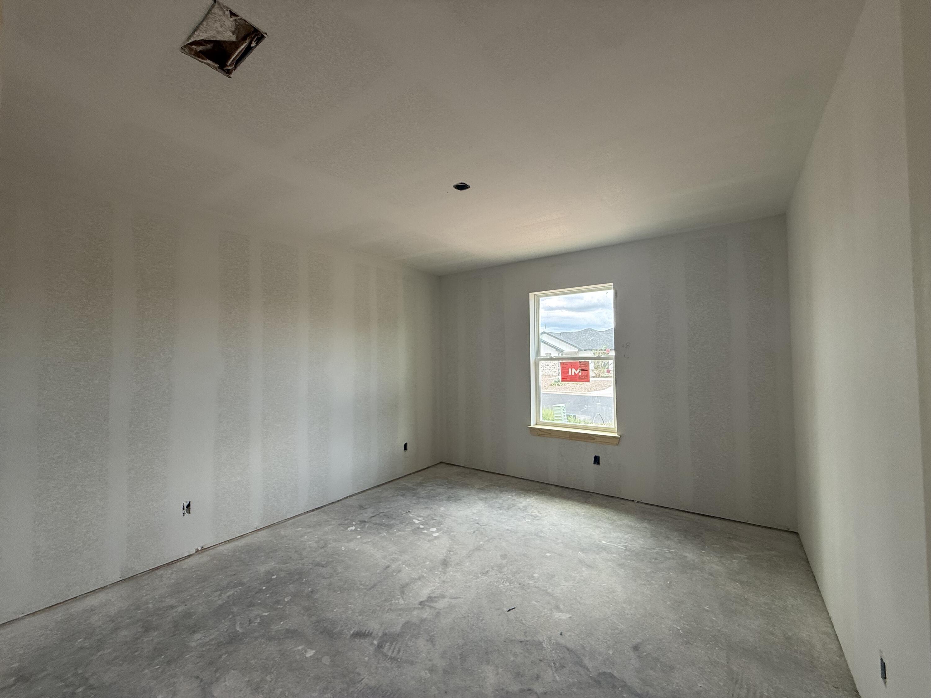 3617 Silver Spur Drive Property Photo 3