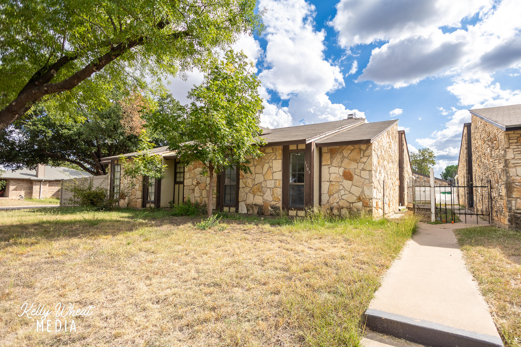 1703 Utah Avenue Property Photo 1