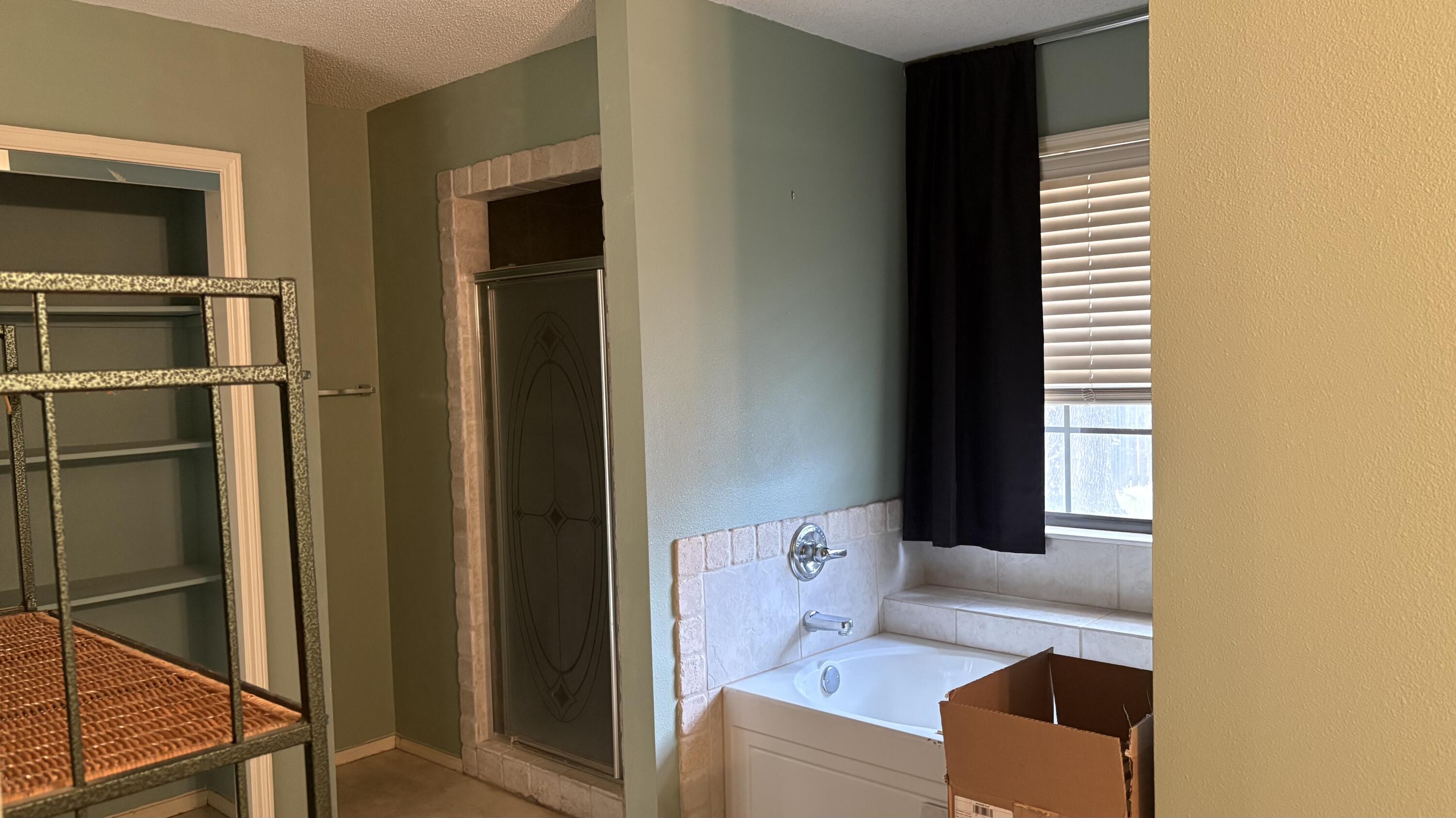 3721 Inglewood Drive Property Photo 6