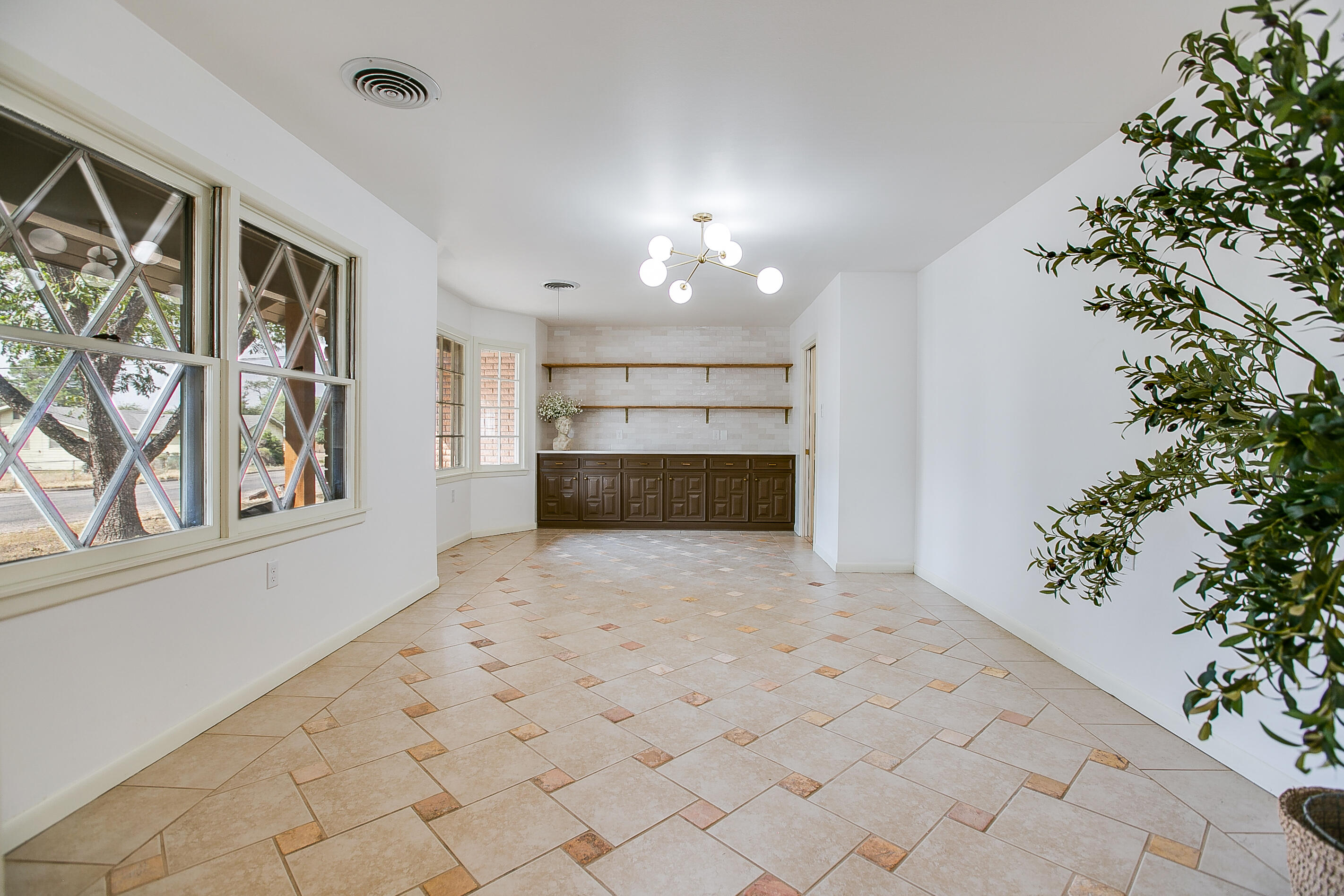 2114 Sul Ross Street Property Photo 14