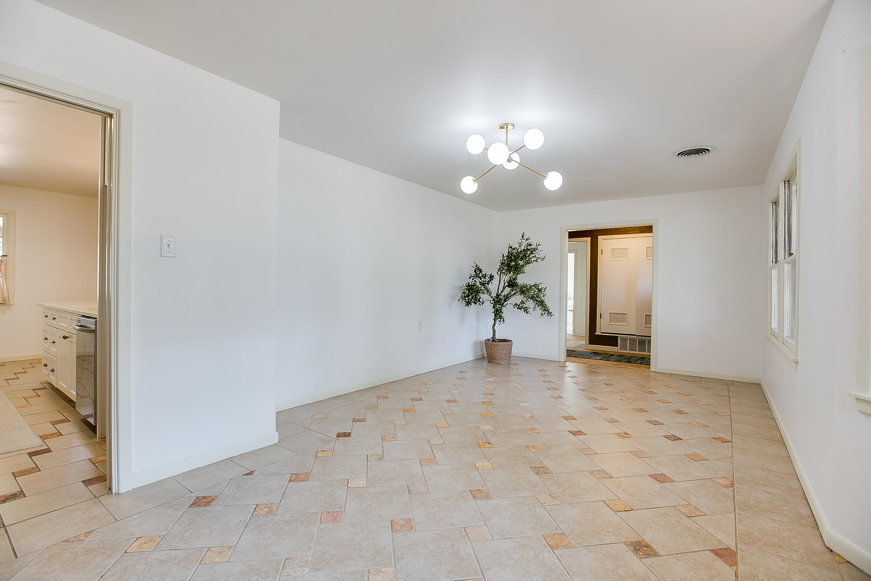 2114 Sul Ross Street Property Photo 16