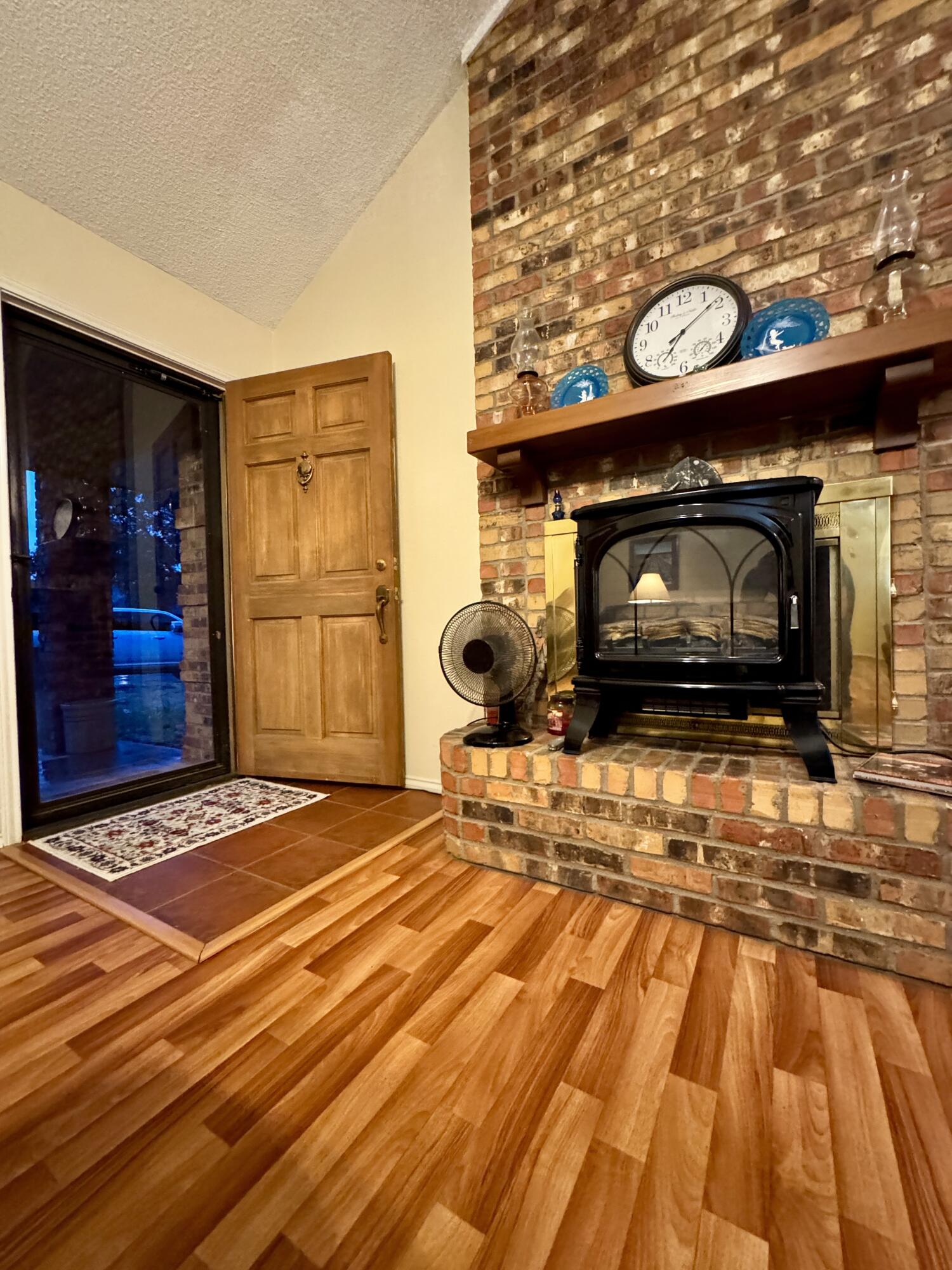4113 Shefflera Drive Property Photo 8