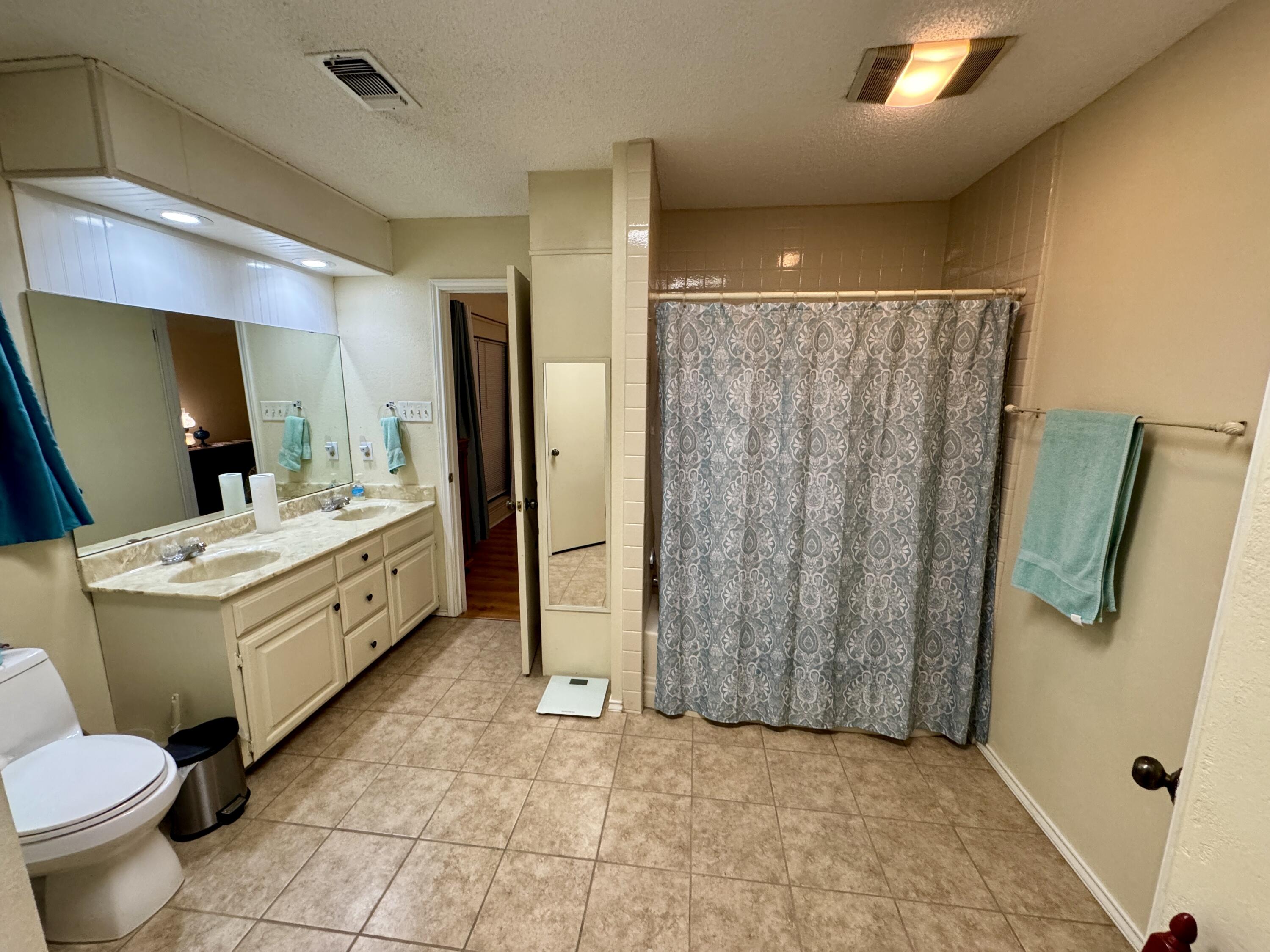 4113 Shefflera Drive Property Photo 20
