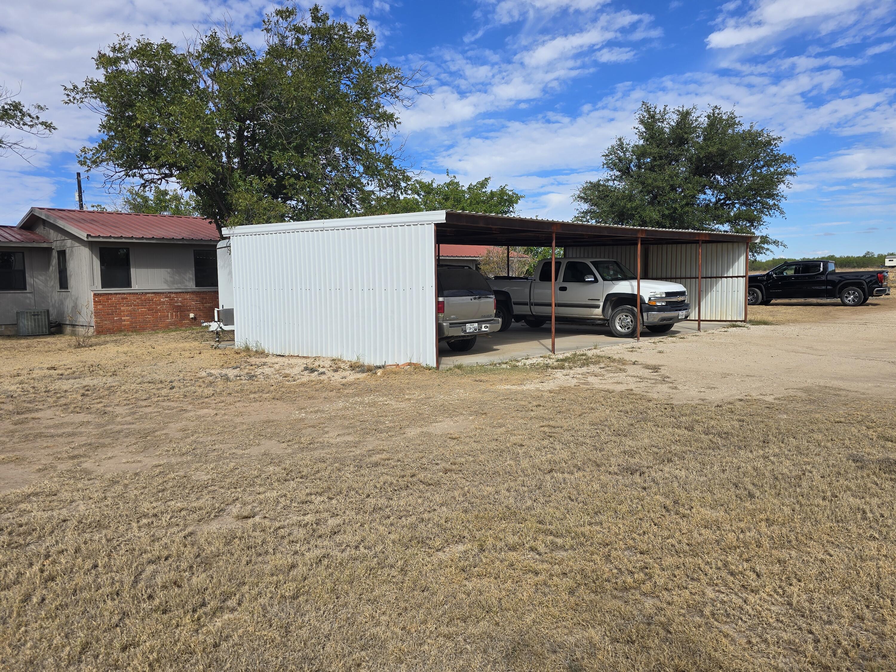 8205 Grape Creek Road Property Photo 5