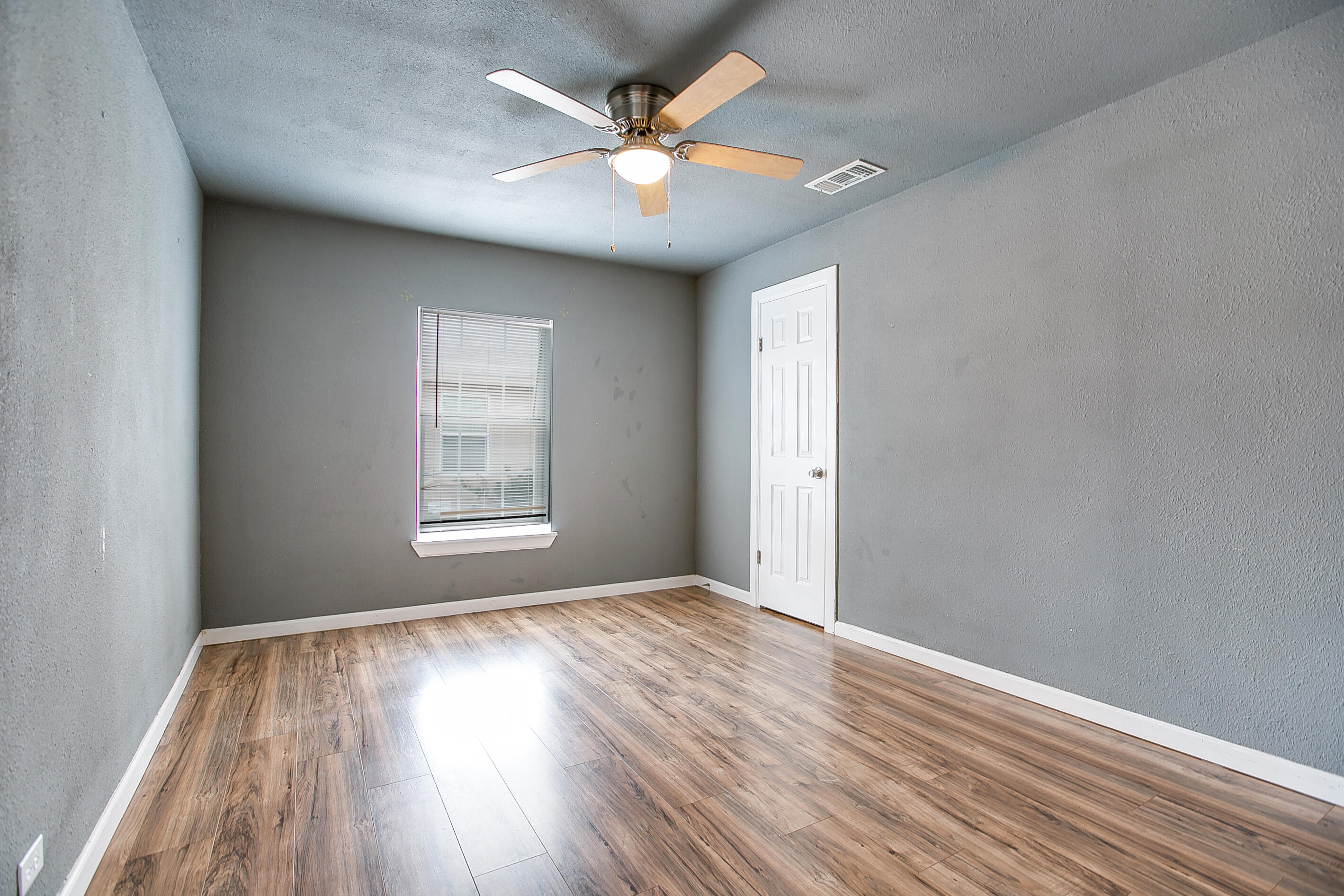 714 Rust Street Property Photo 18