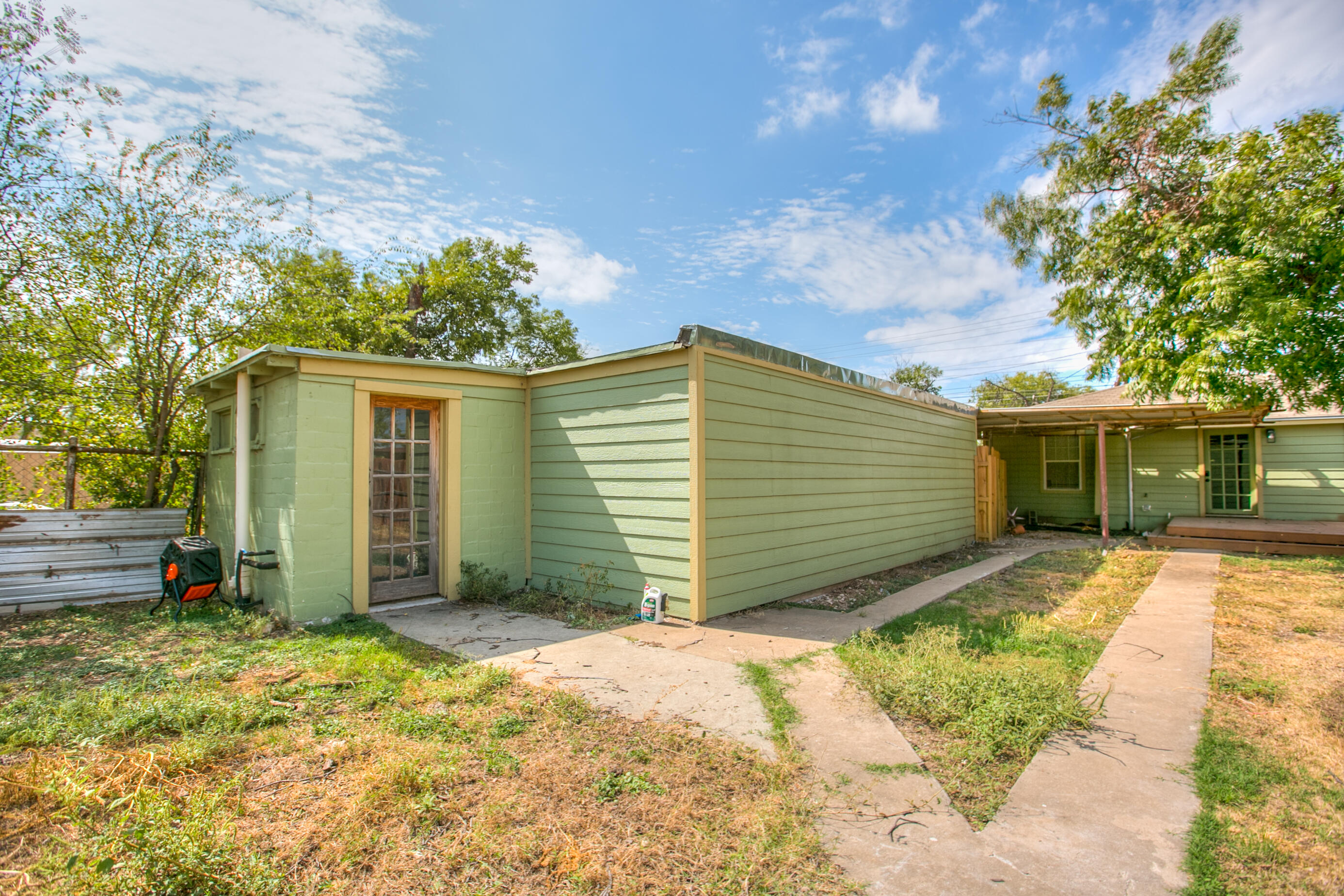 714 Rust Street Property Photo 26