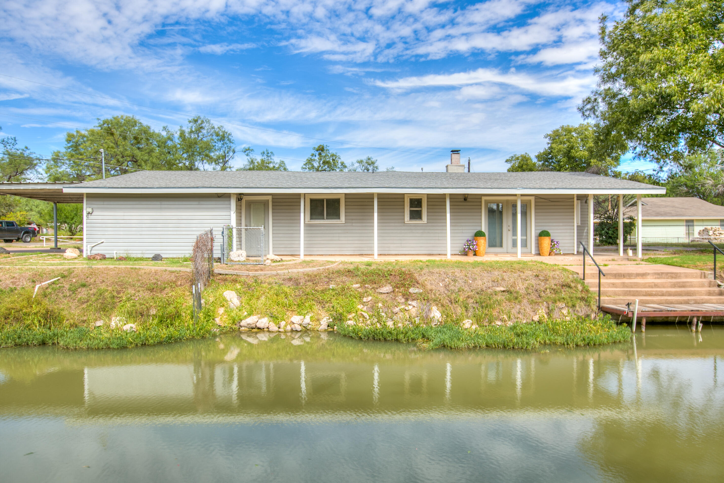 1602 Shady Point Circle Drive Property Photo 1