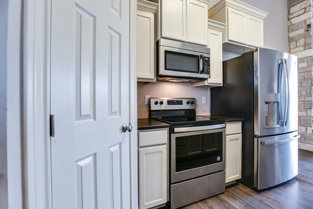 8370 Puma Court Property Photo 13