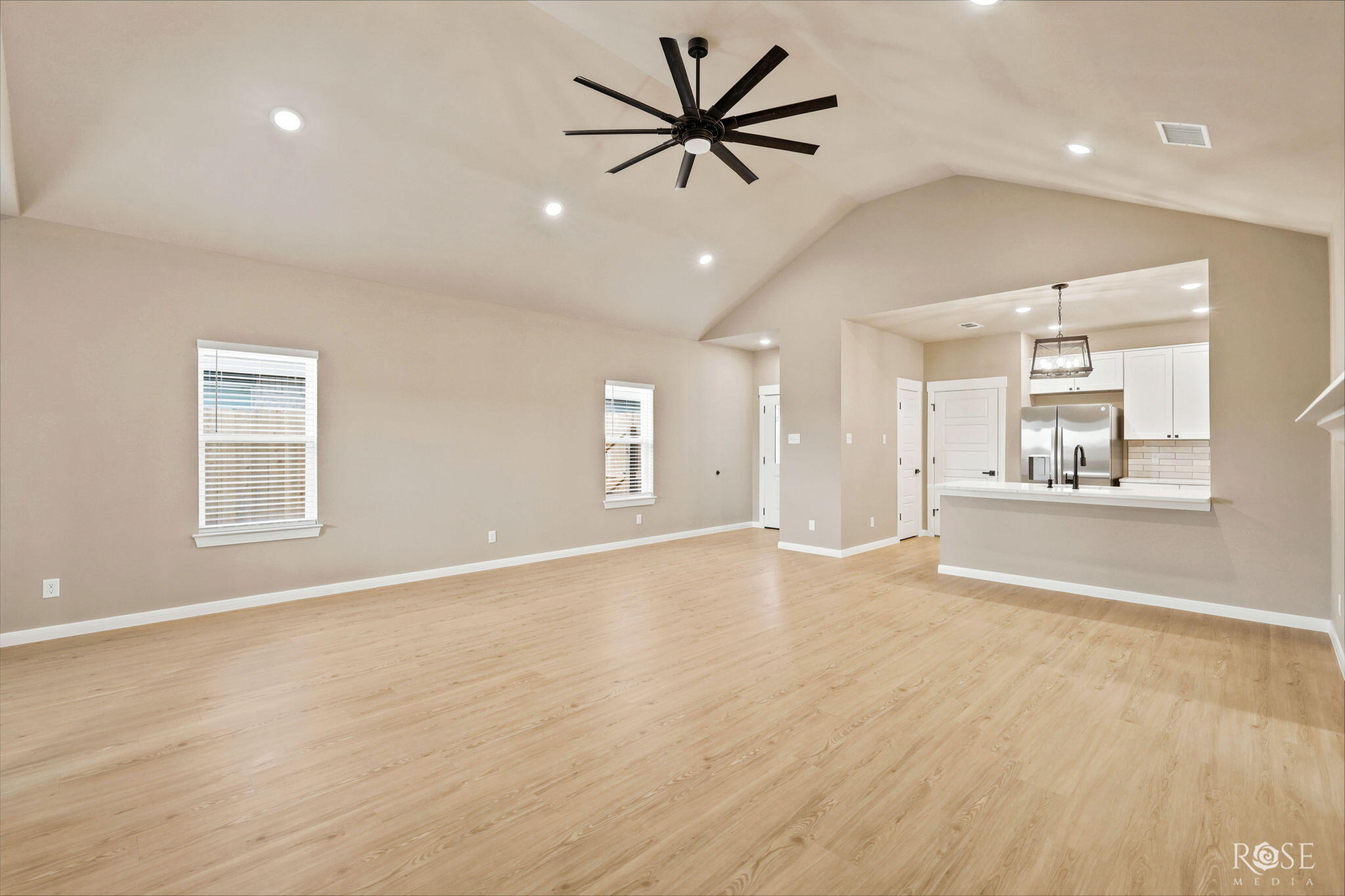 3033 Walnut Hill Drive Property Photo 2