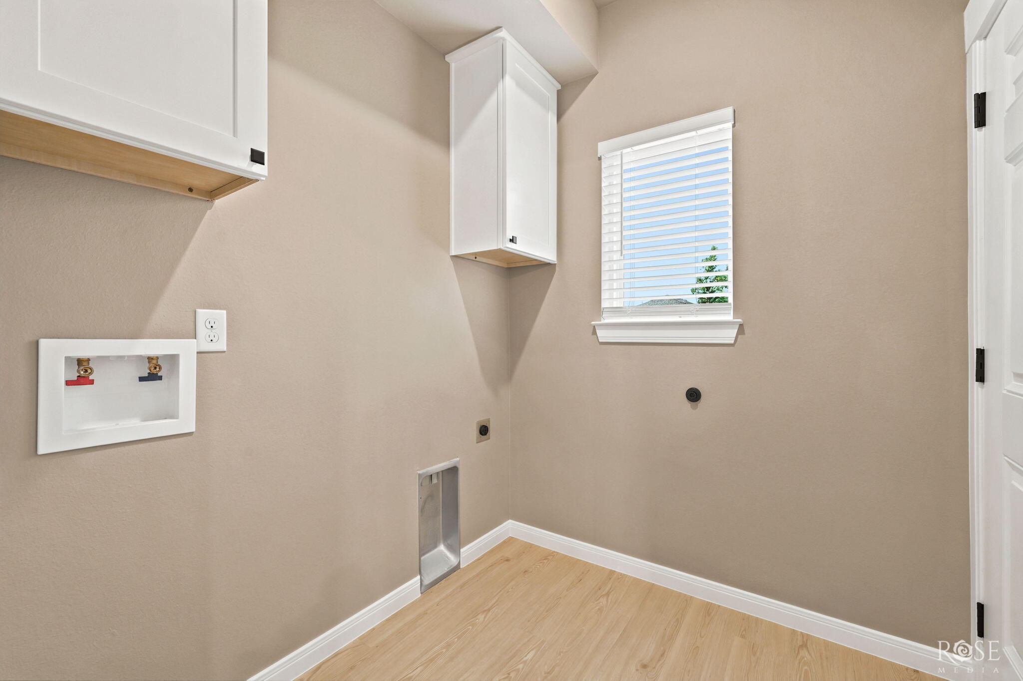 3033 Walnut Hill Drive Property Photo 7