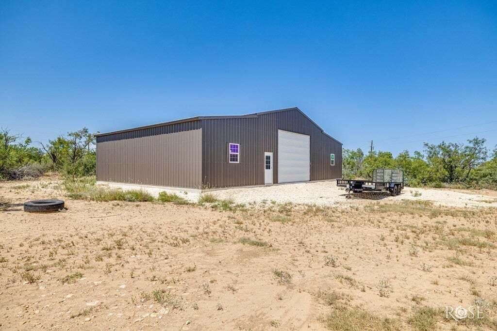 17001 Mustang Creek Road Property Photo 23