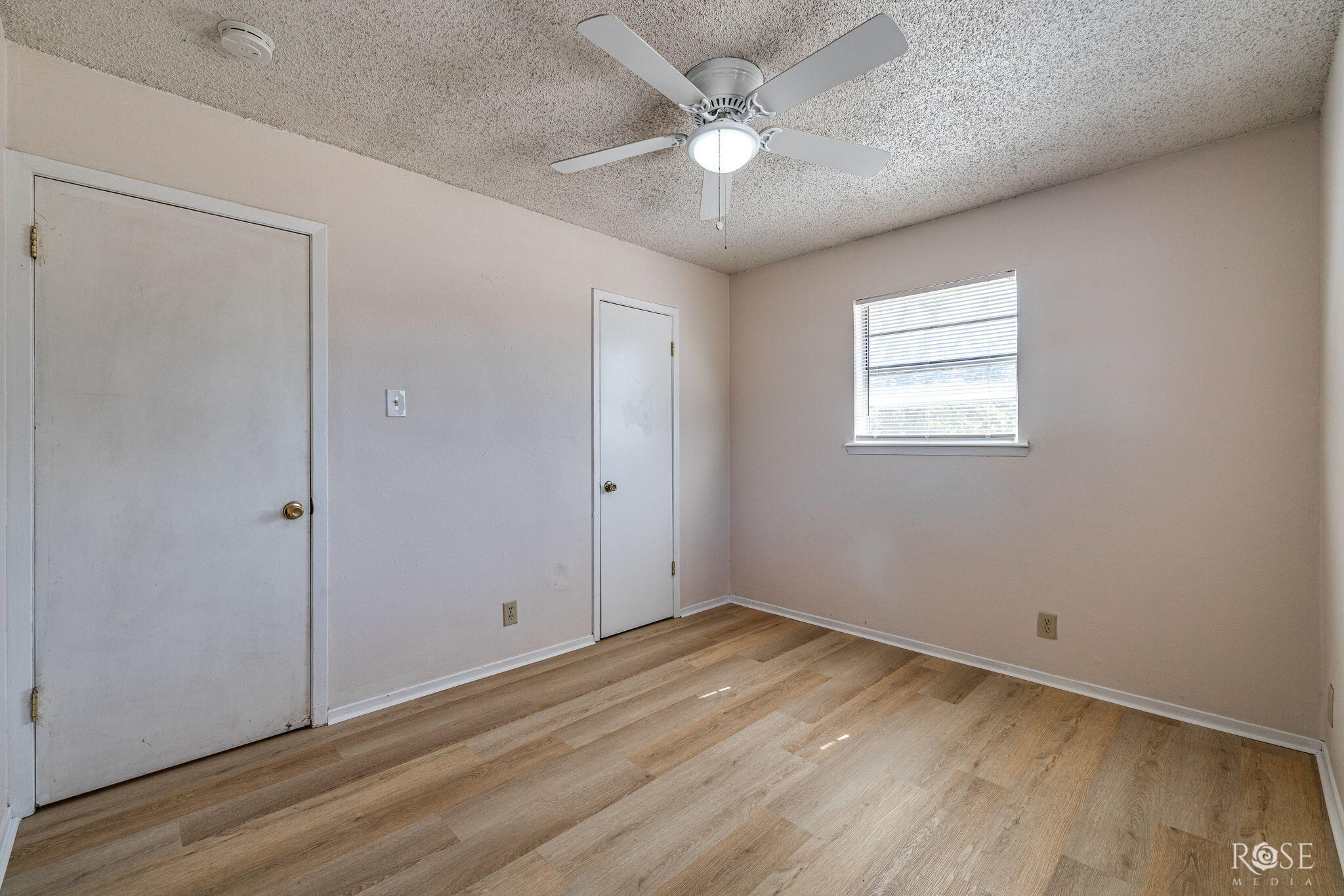 58 E 9th Street Property Photo 17