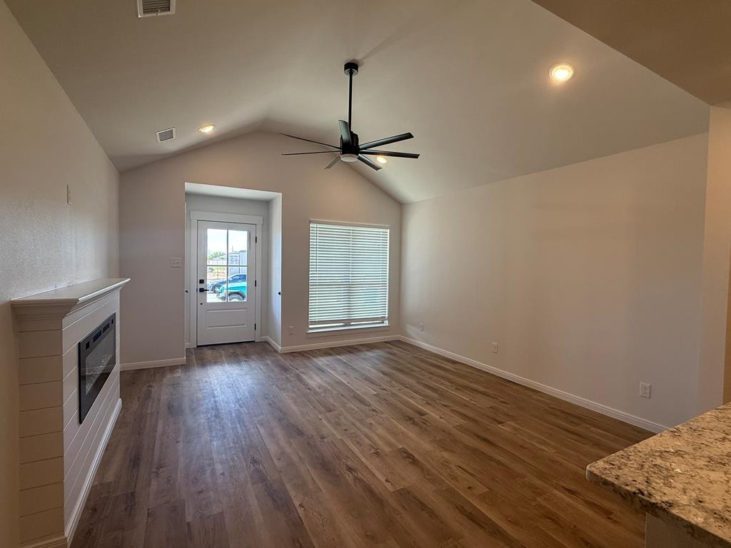 6125 Mountain Forest Drive Property Photo 4
