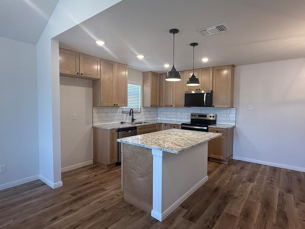 6125 Mountain Forest Drive Property Photo 6