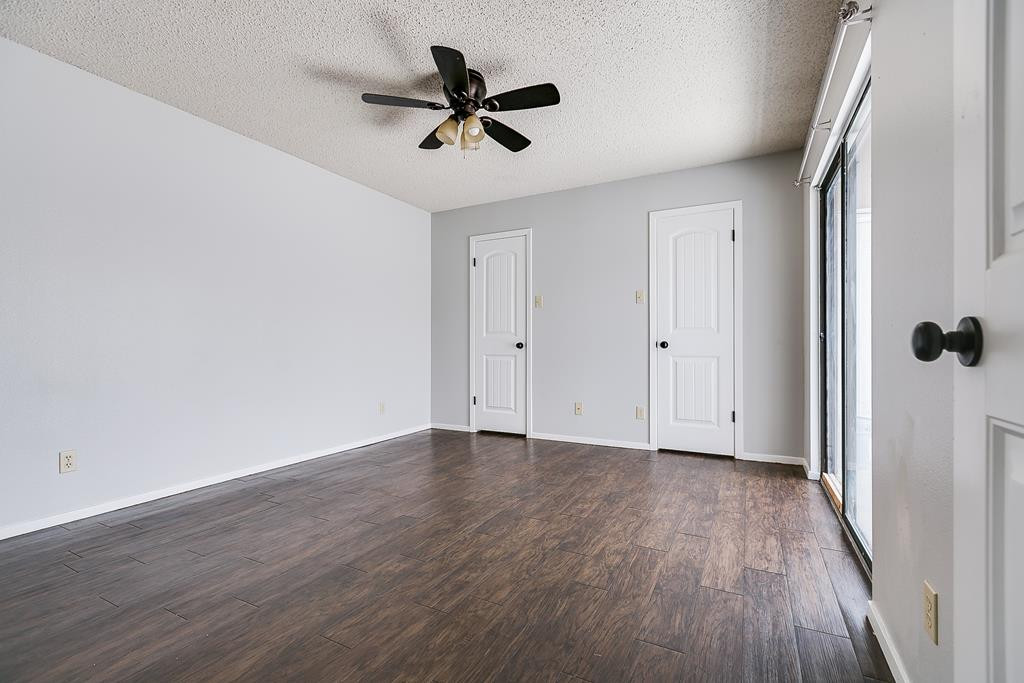 2213 Valleyview Boulevard Property Photo 10
