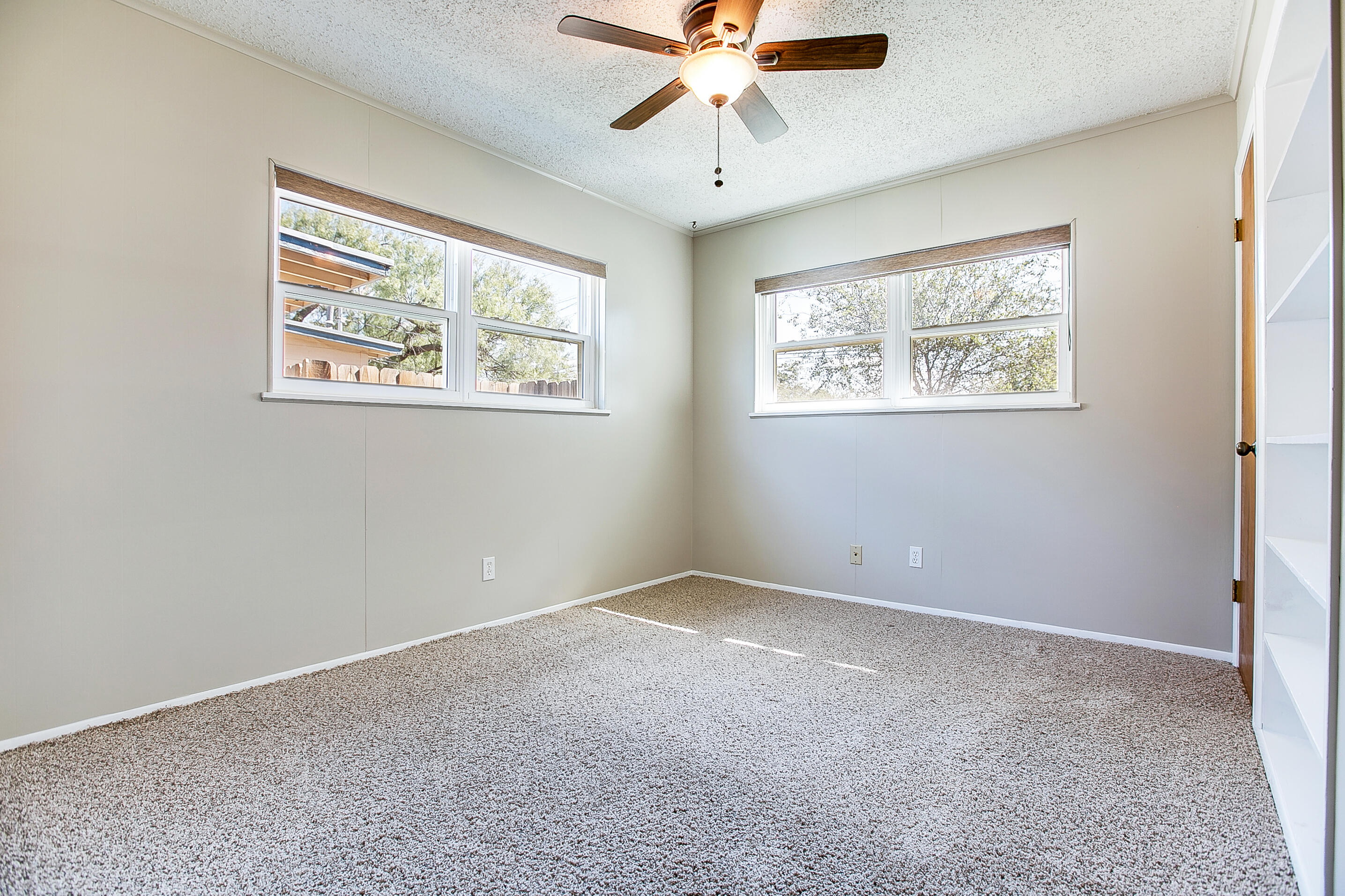 2743 Sac Avenue Property Photo 21