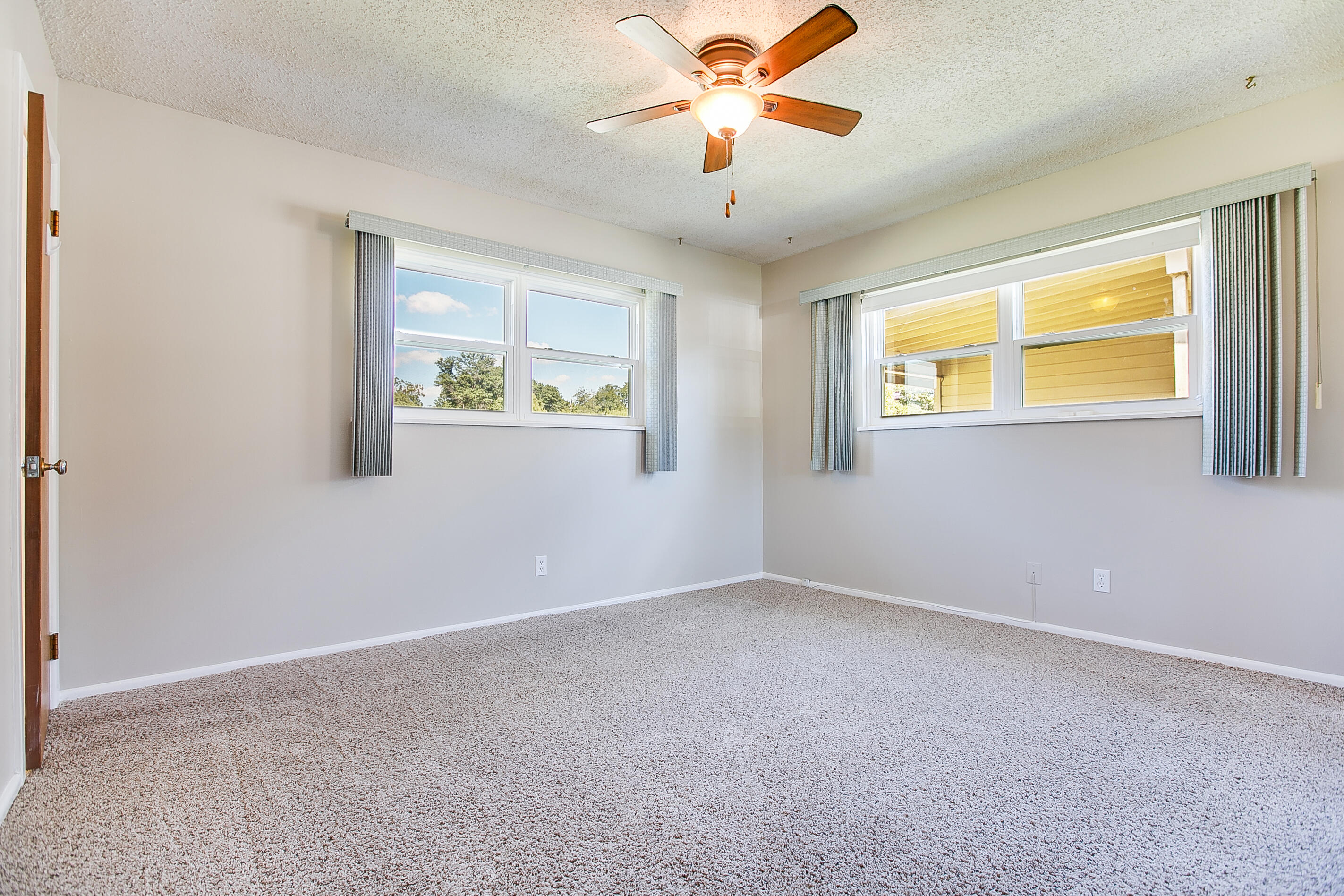 2743 Sac Avenue Property Photo 23