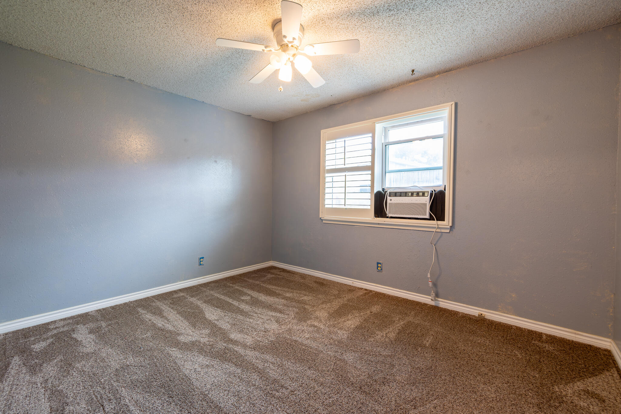 204 Cedar Drive Property Photo 9