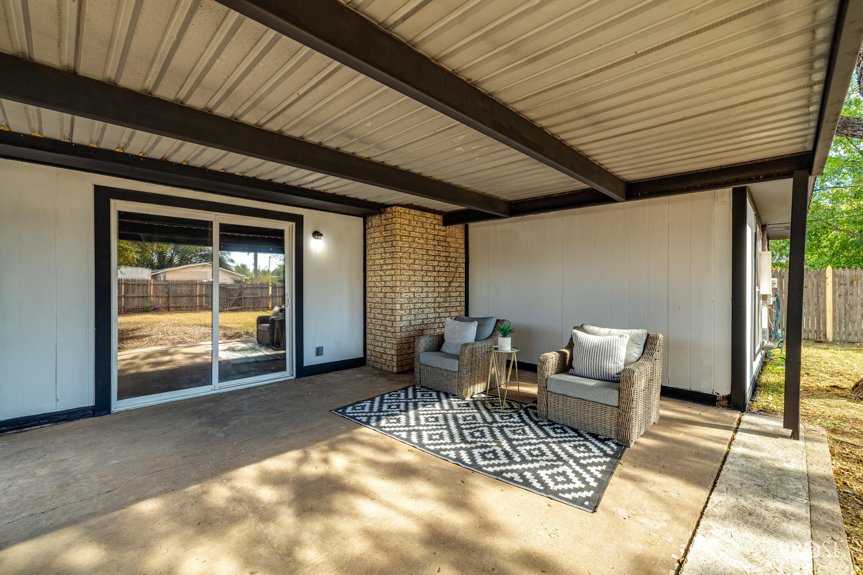 1421 Millspaugh Street Property Photo 23