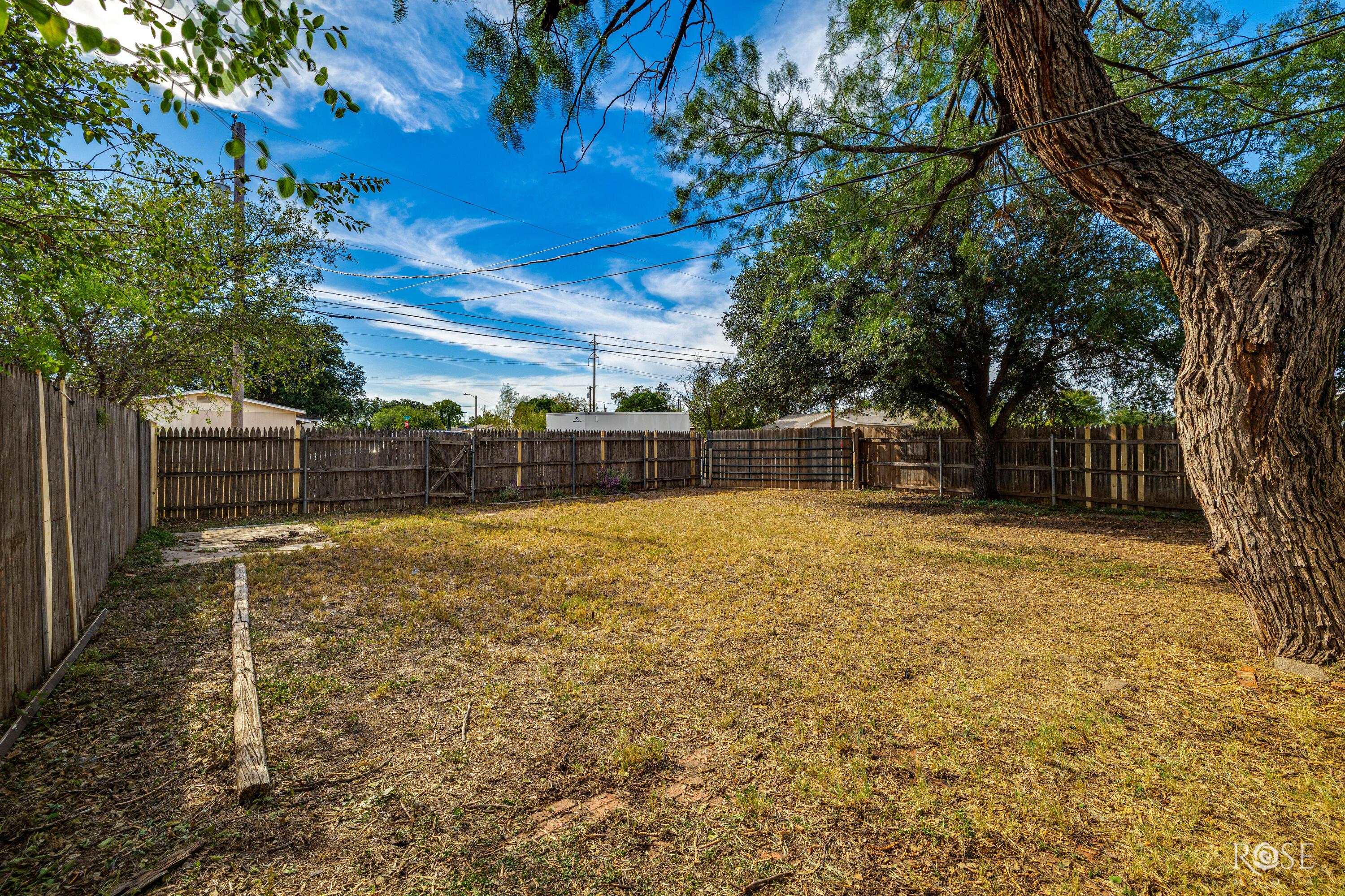 1421 Millspaugh Street Property Photo 27