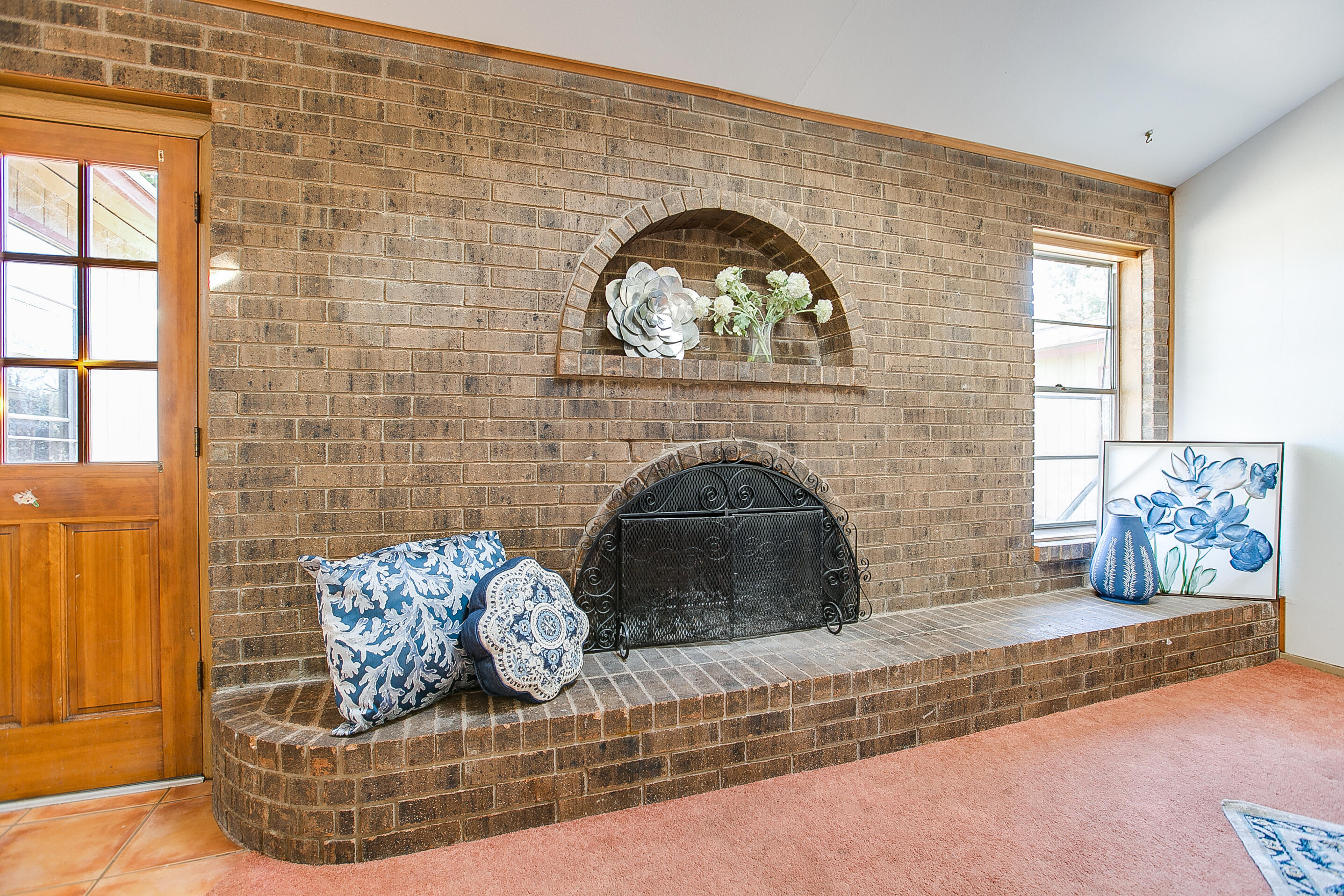 3714 Honeysuckle Lane Property Photo 14