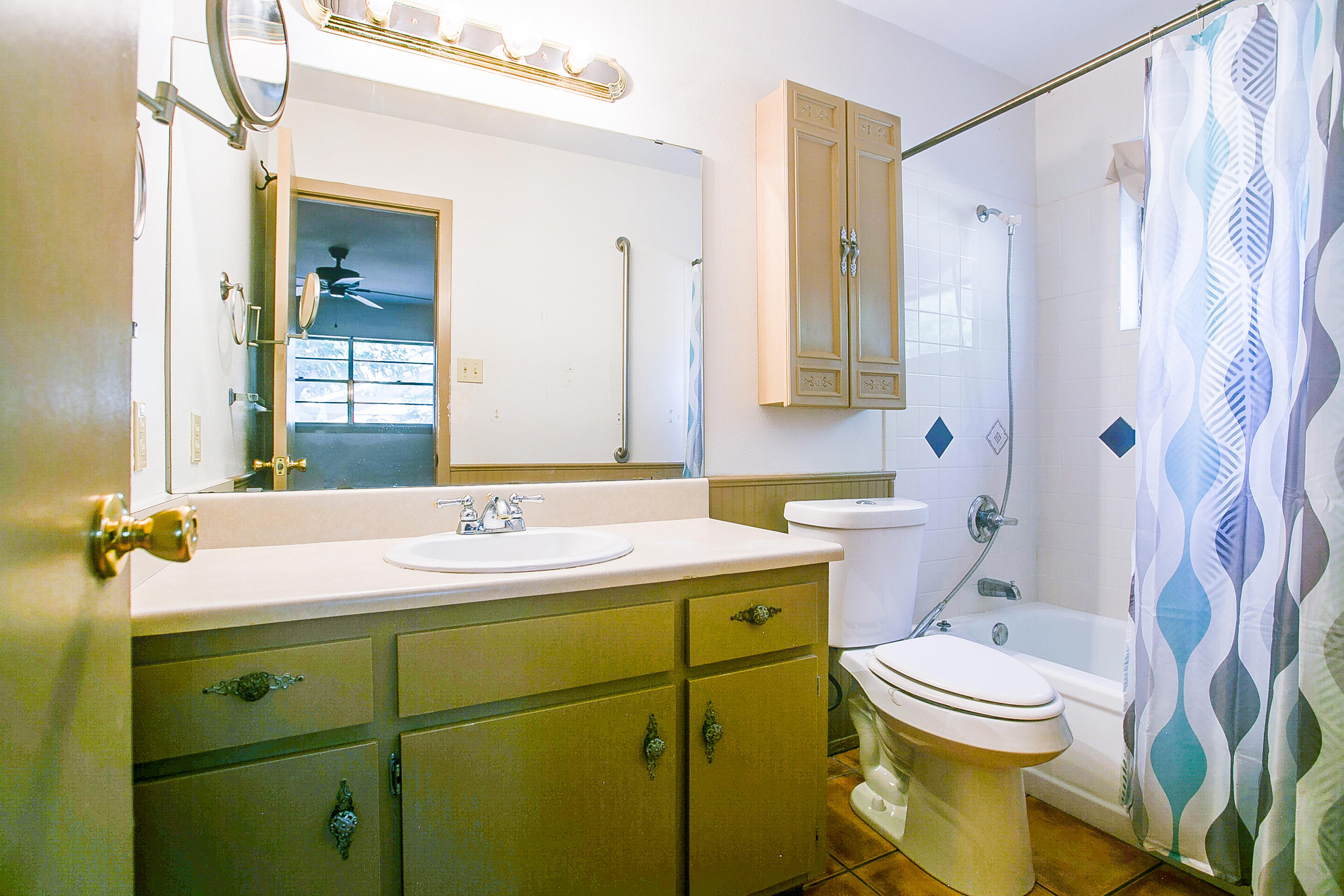3714 Honeysuckle Lane Property Photo 22